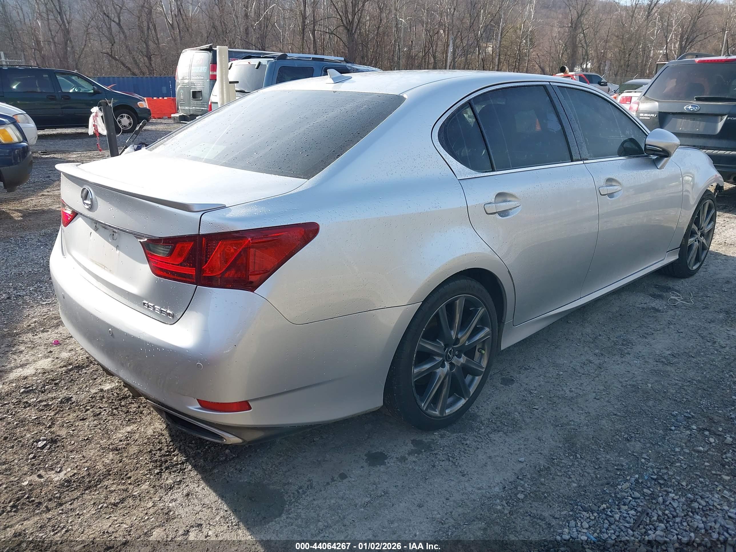 LEXUS GS image 4