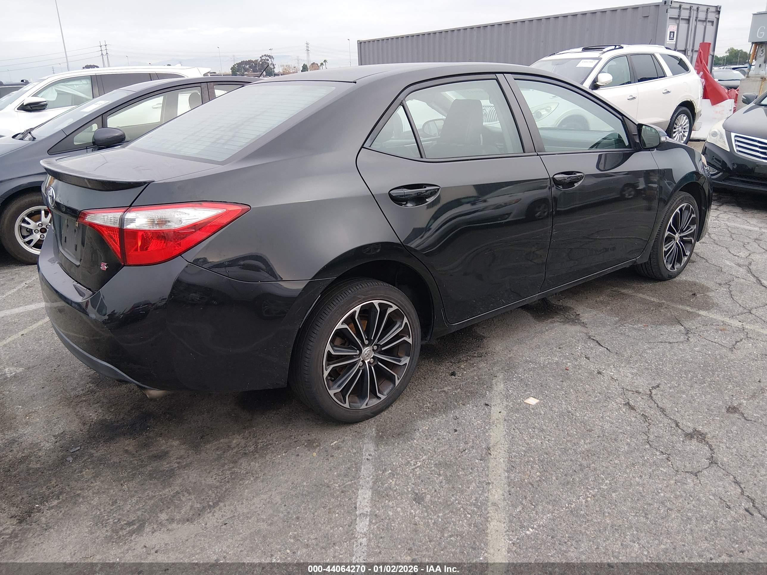 TOYOTA COROLLA image 4