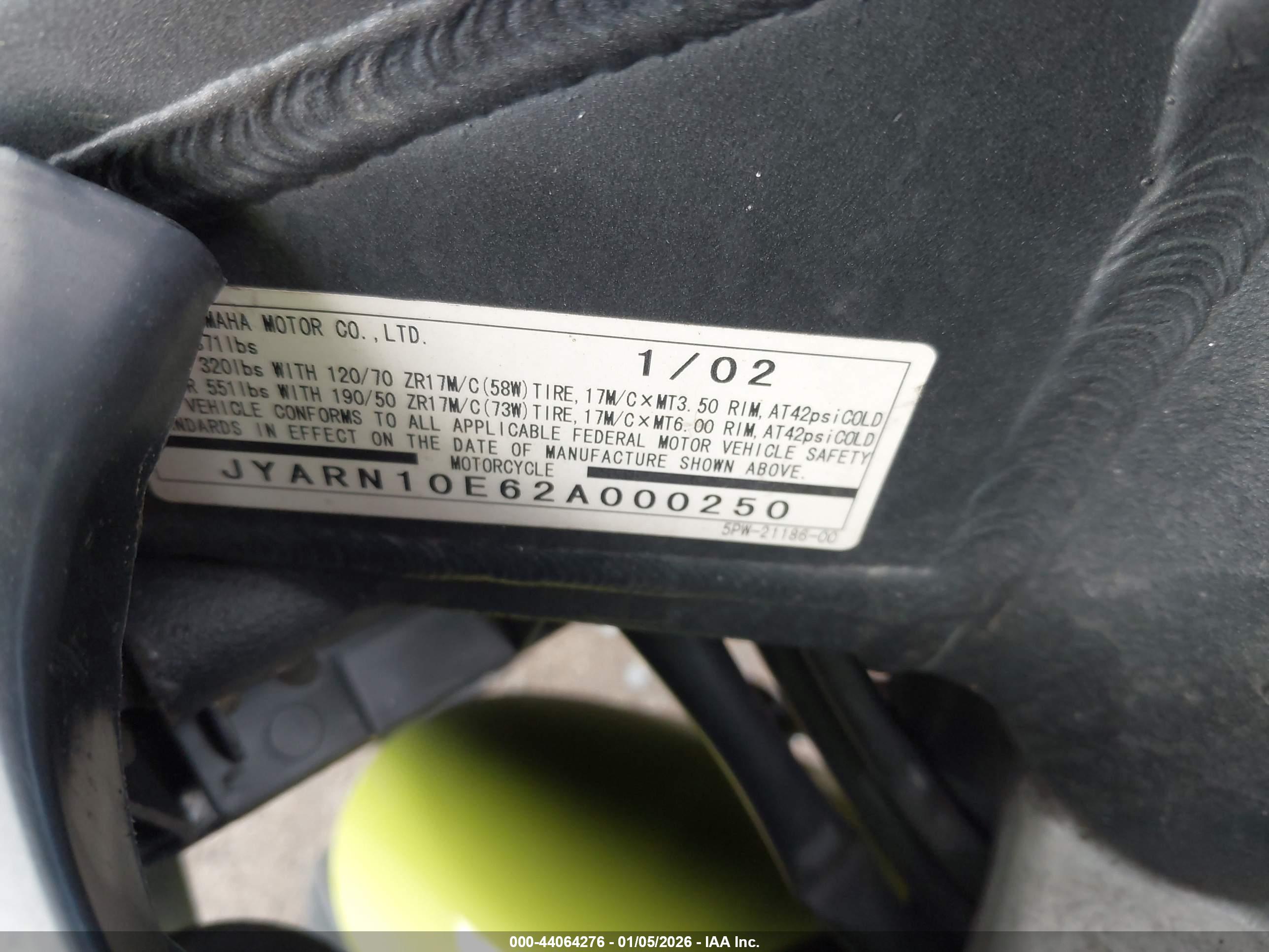 YAMAHA YZFR1 image 10