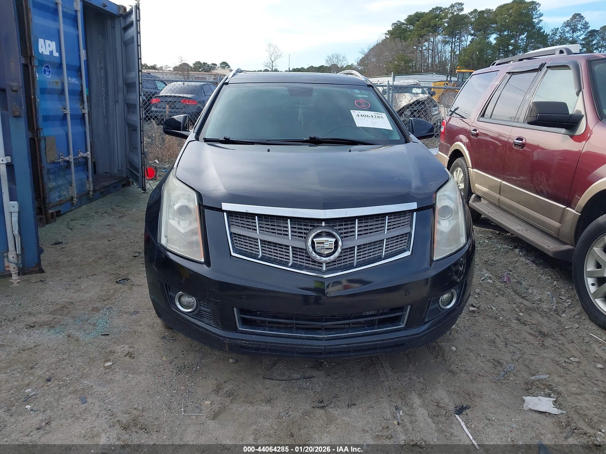 CADILLAC SRX image 6