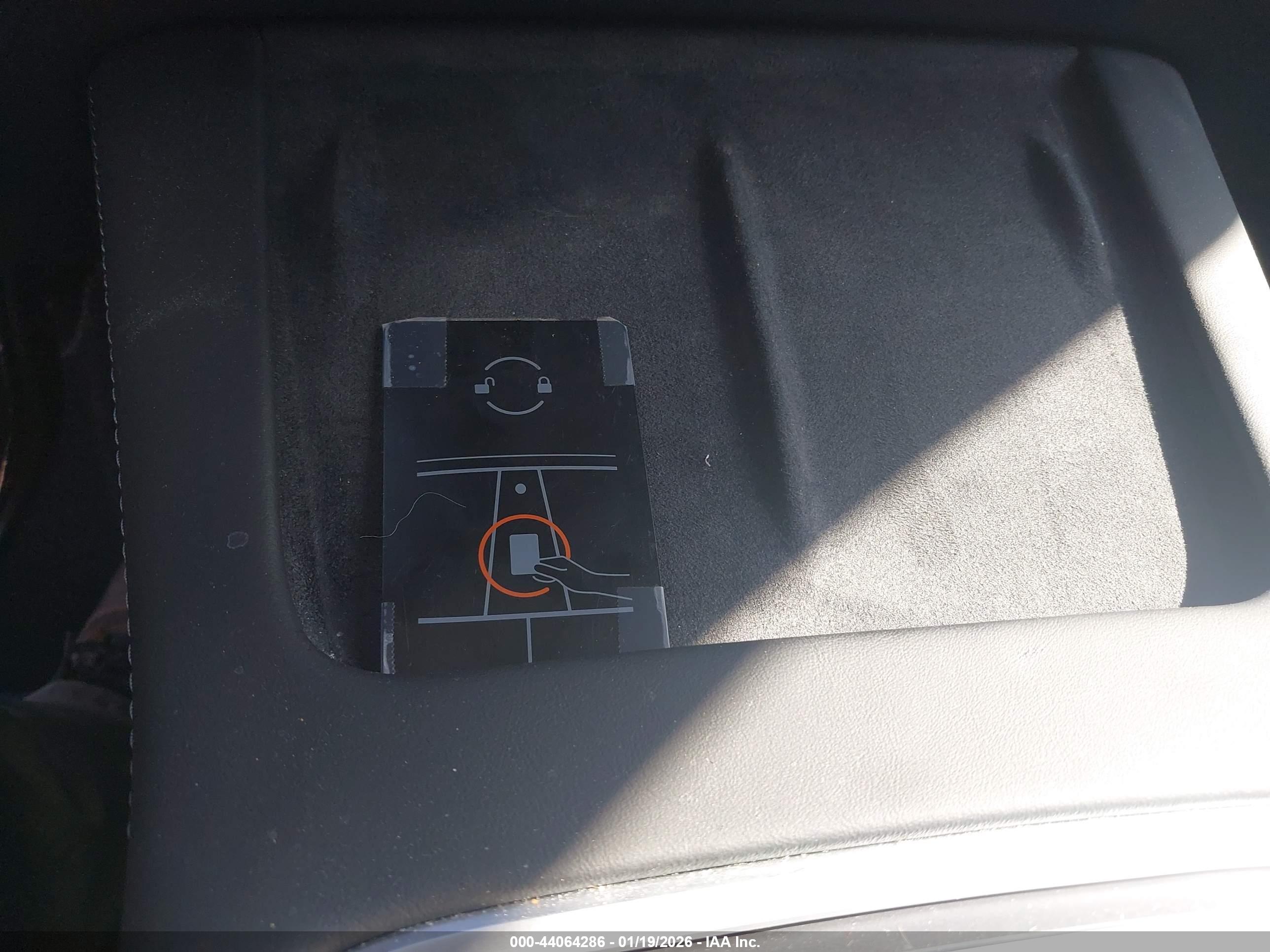 TESLA MODEL image 11