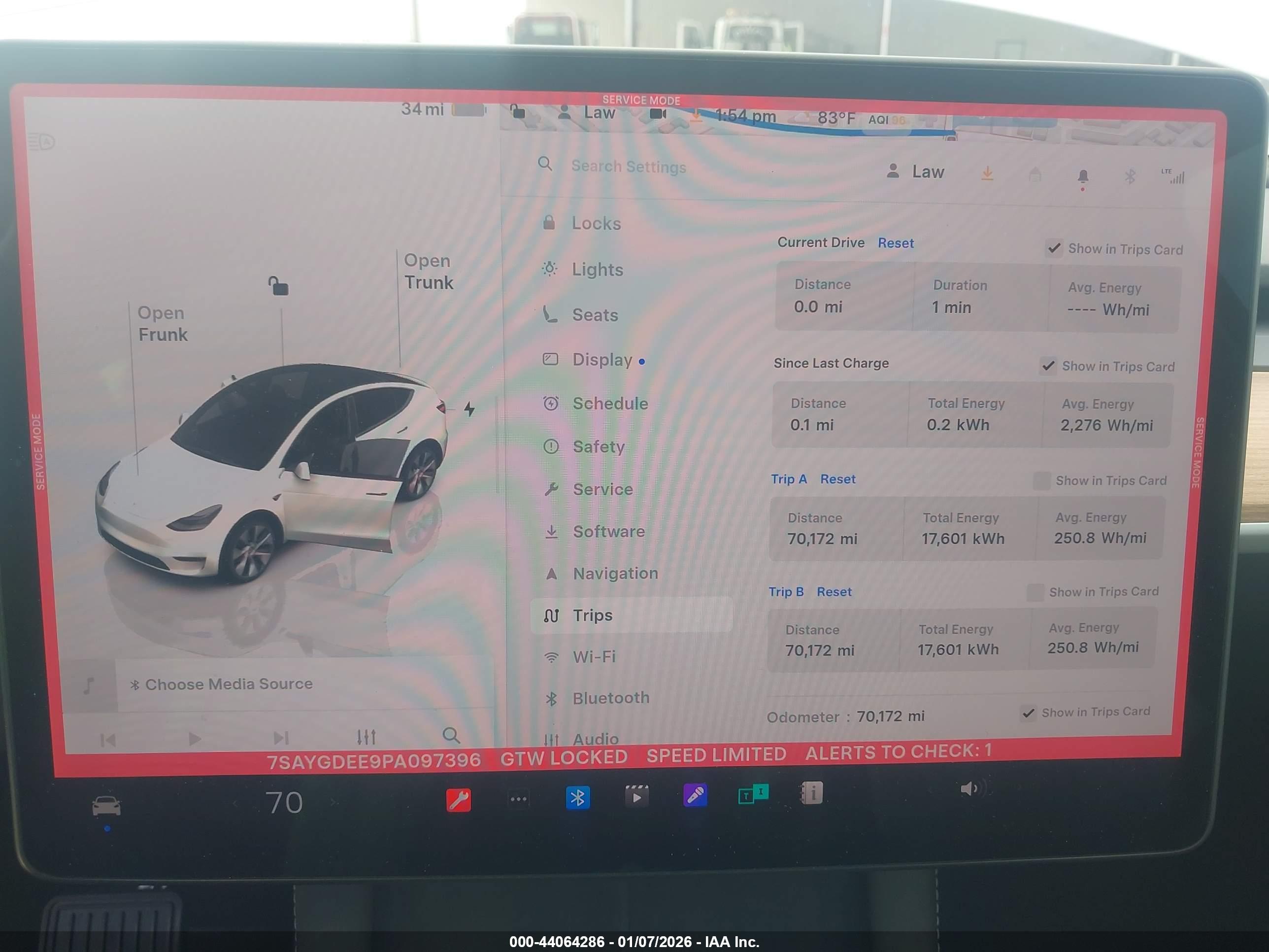 TESLA MODEL image 7