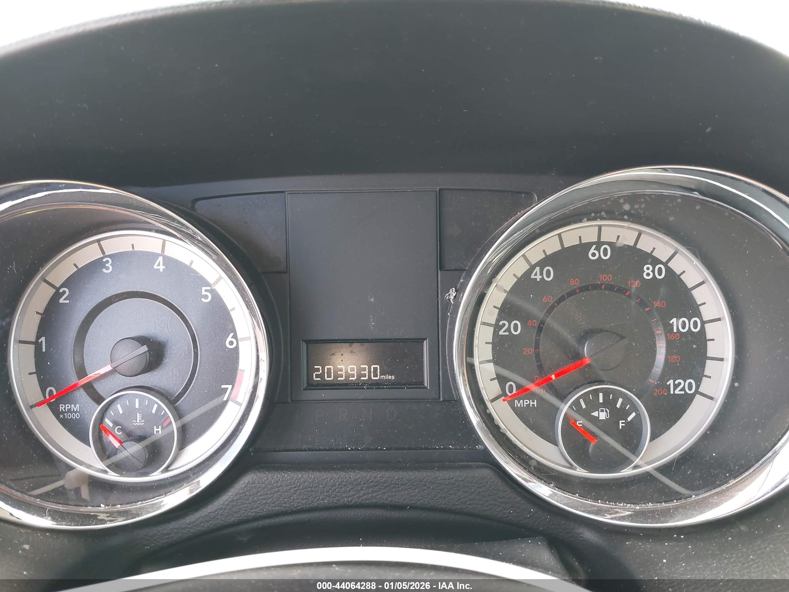 DODGE GRAND image 7