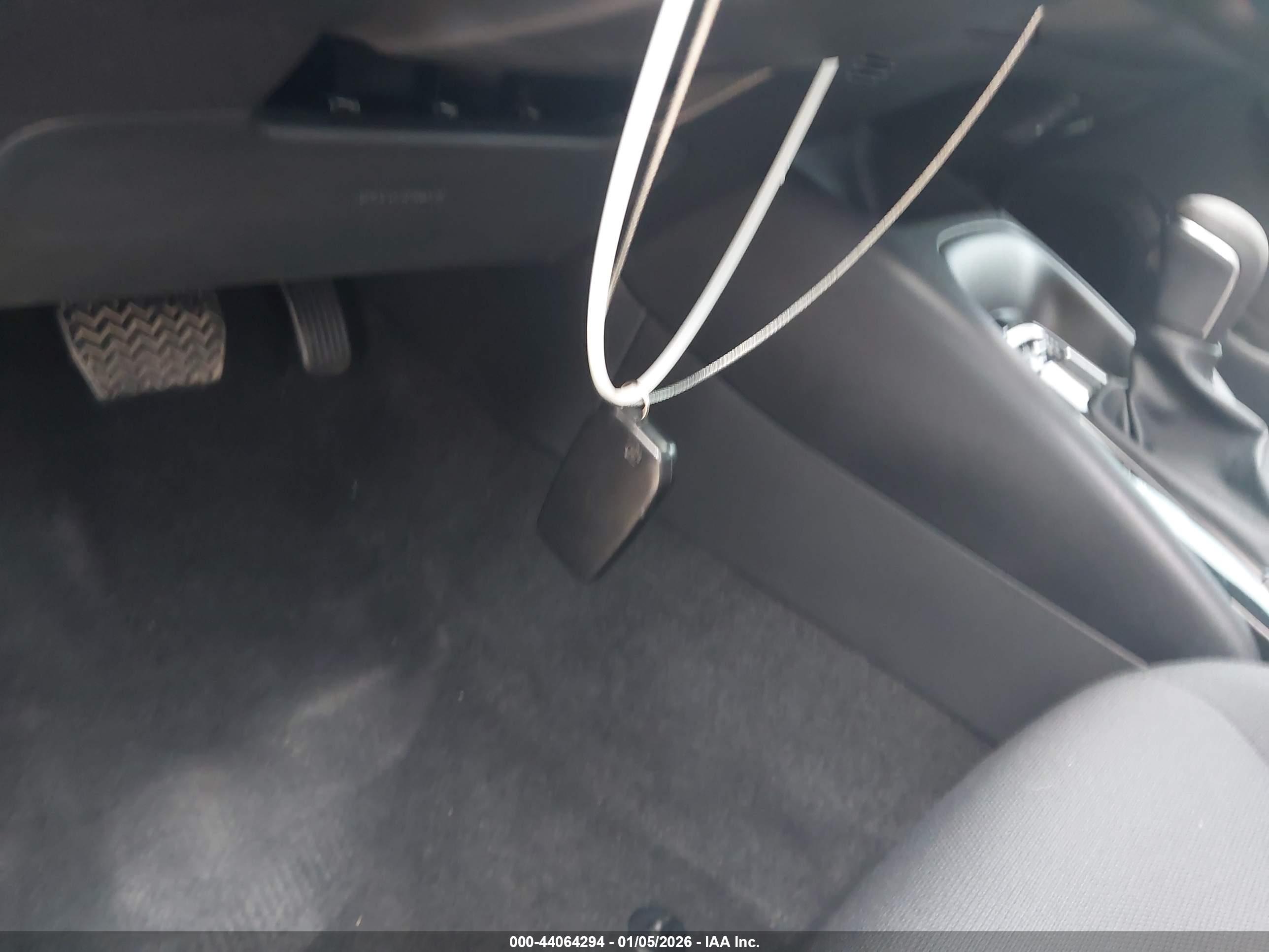 TOYOTA COROLLA image 11