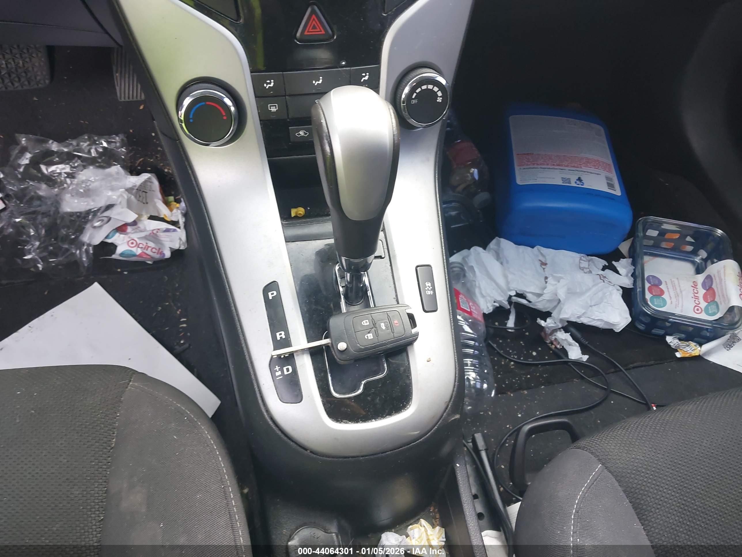 CHEVROLET CRUZE image 11
