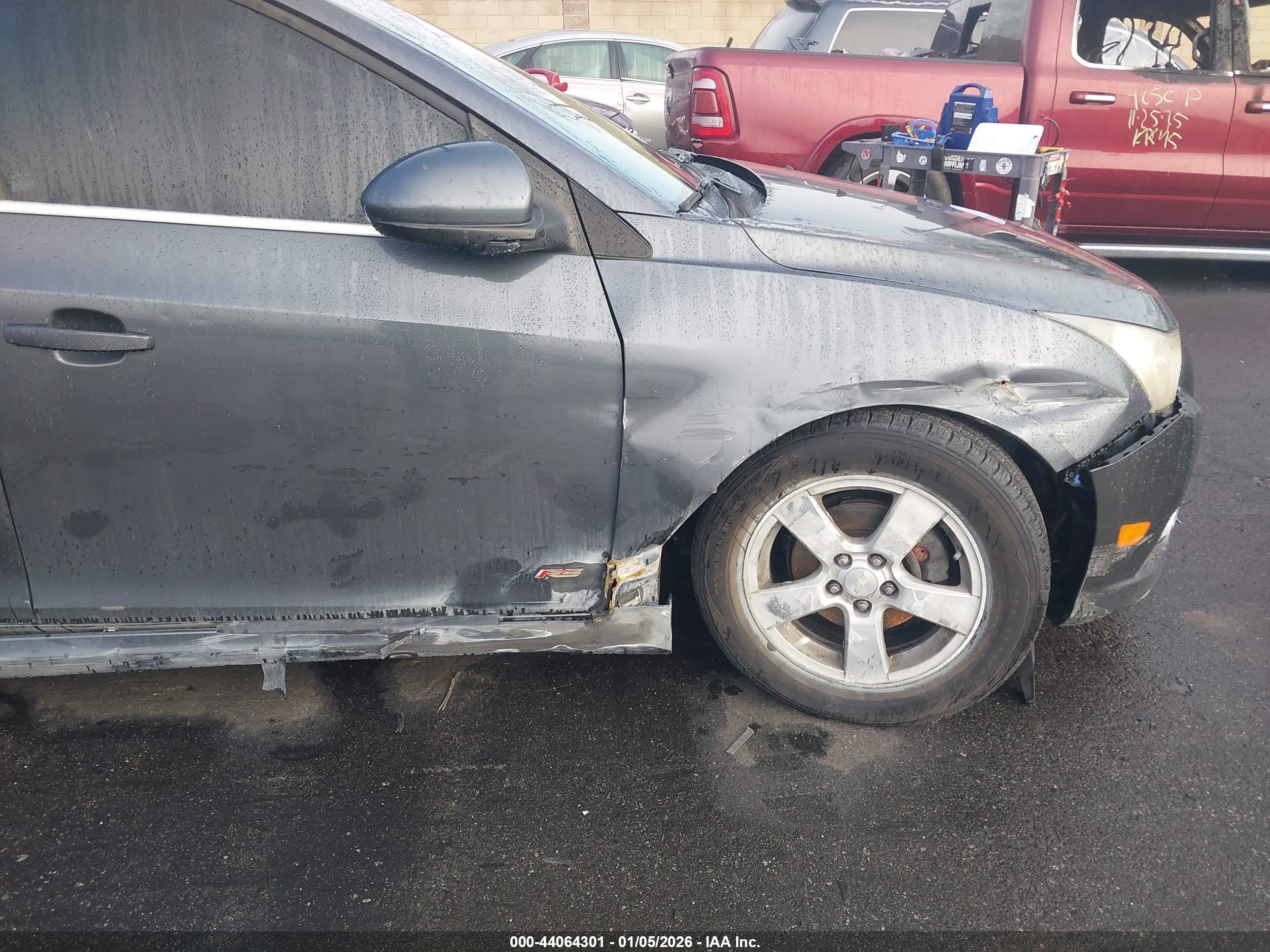 CHEVROLET CRUZE image 6