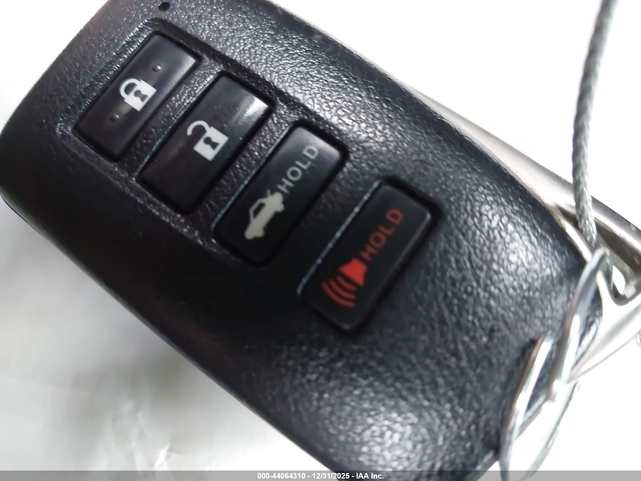 LEXUS ES image 11