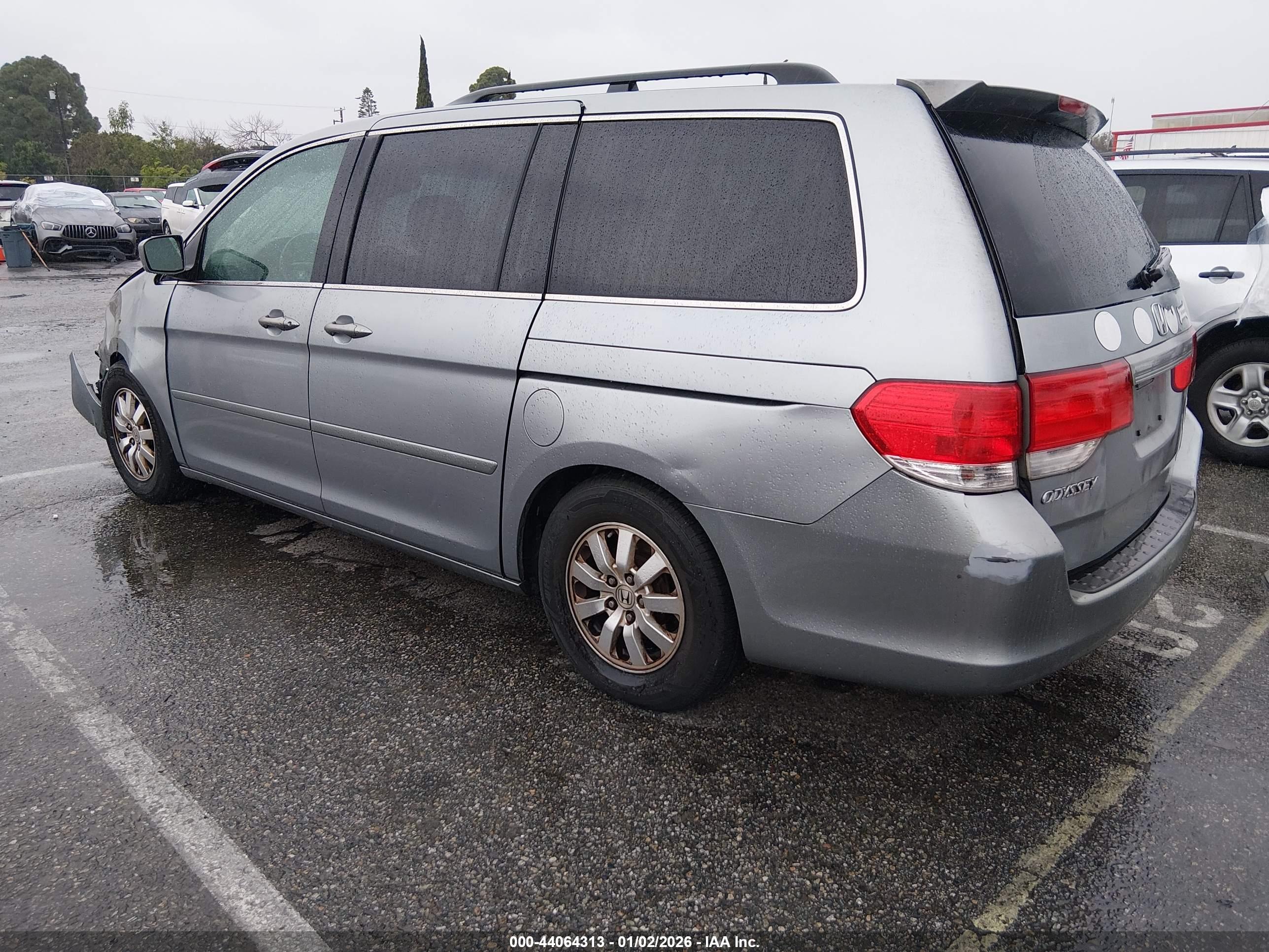 HONDA ODYSSEY image 3