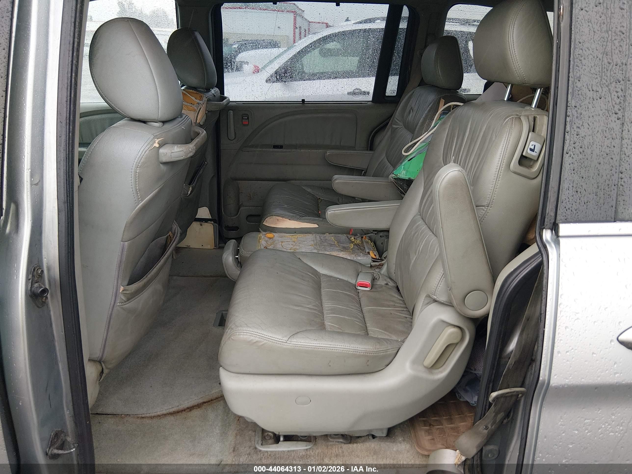 HONDA ODYSSEY image 8