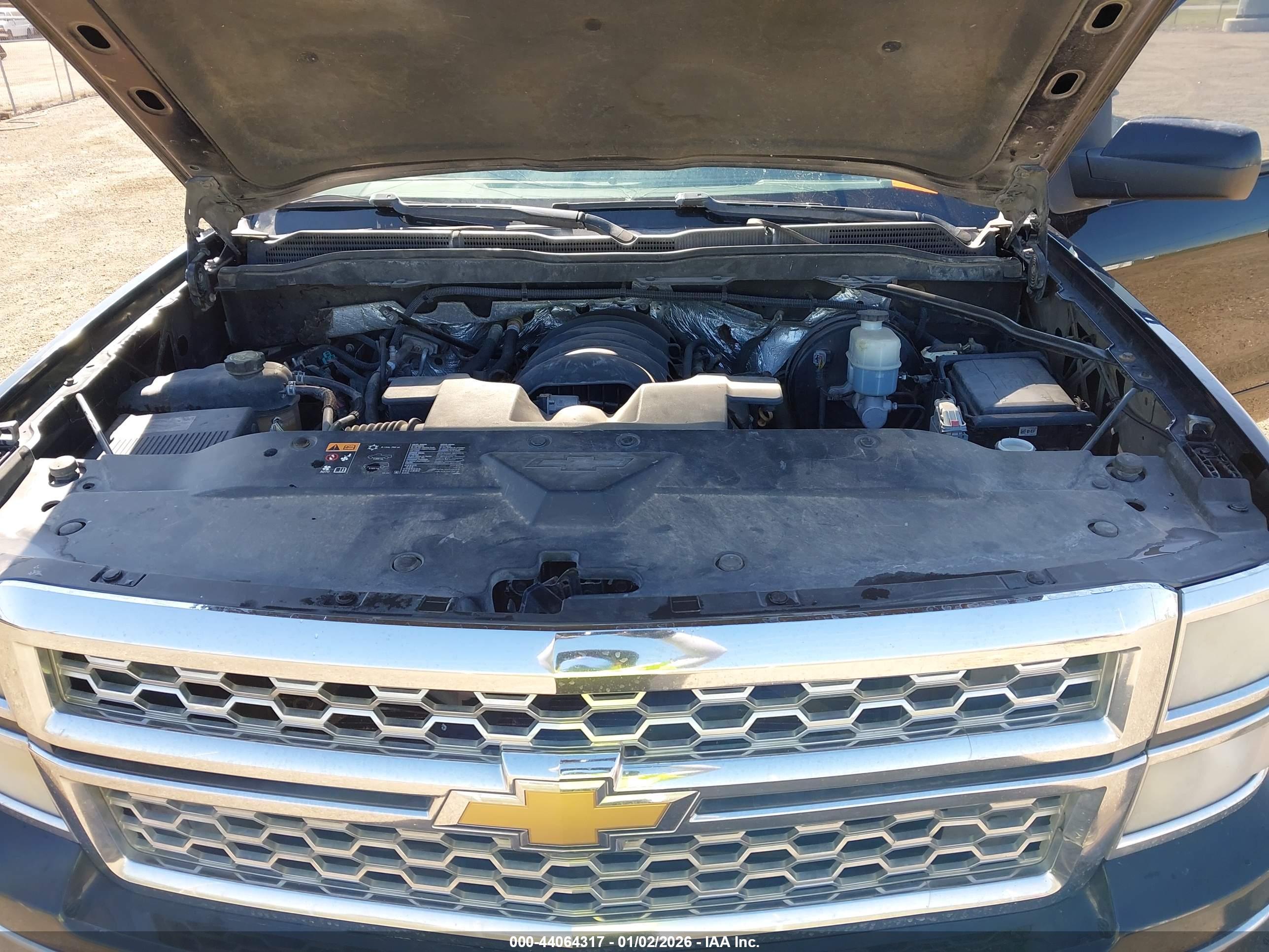 CHEVROLET SILVERADO image 10