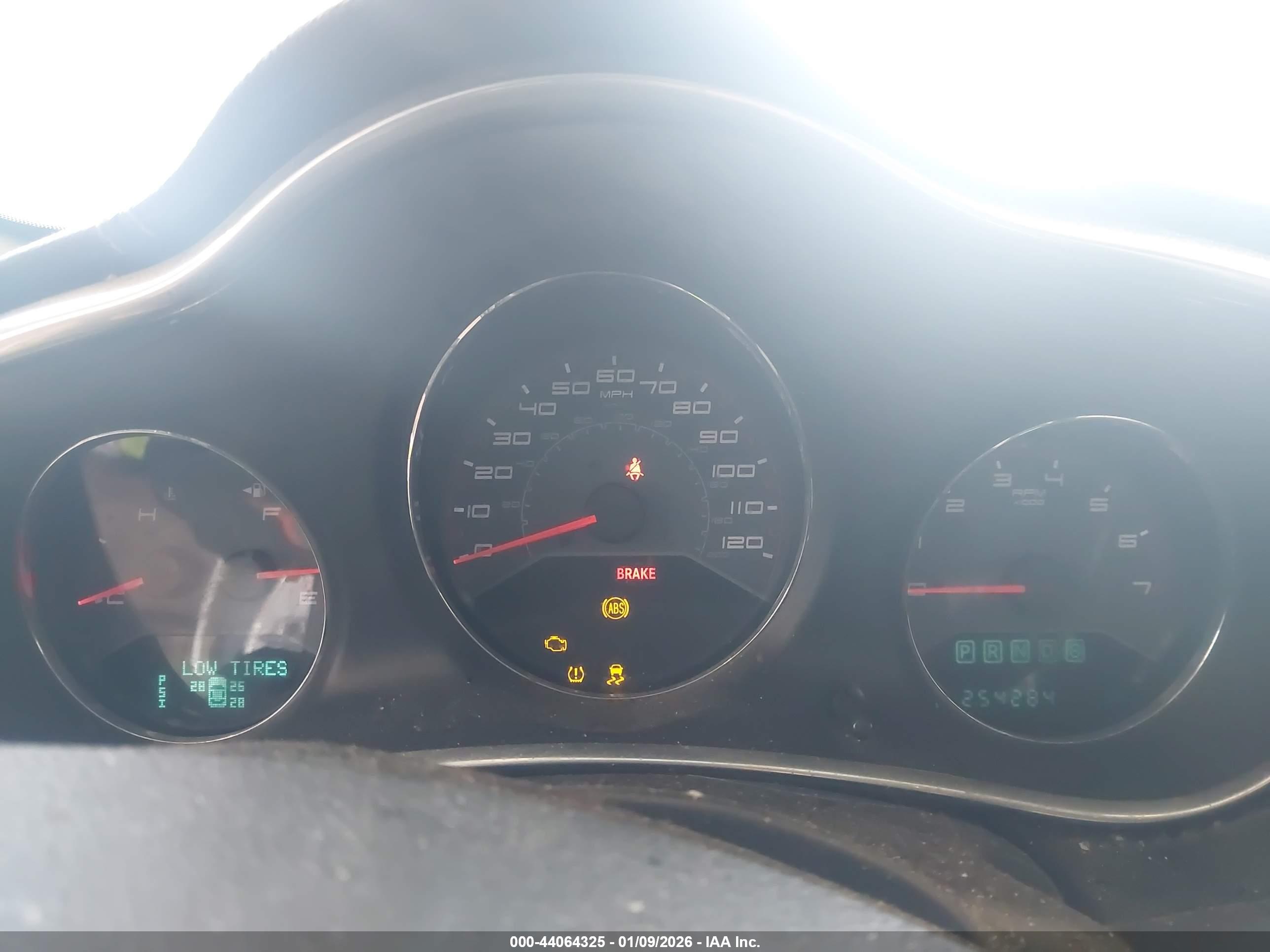 DODGE AVENGER image 7