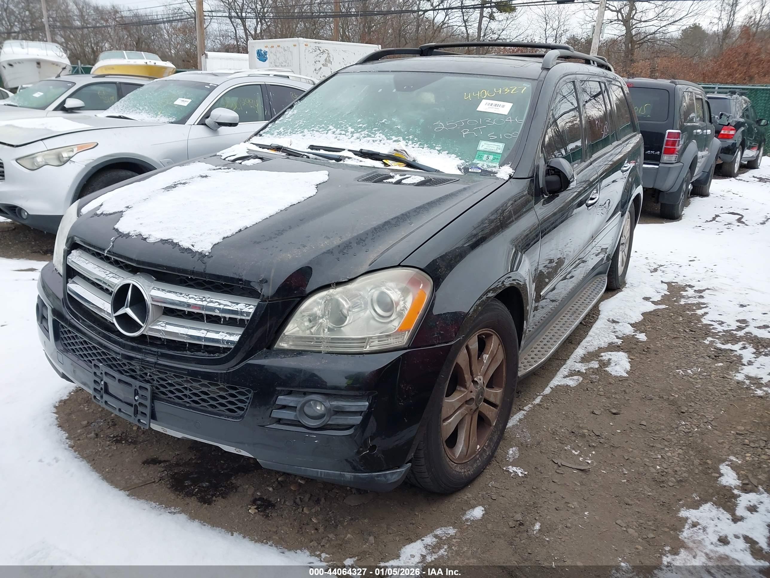 MERCEDES-BENZ GL image 2