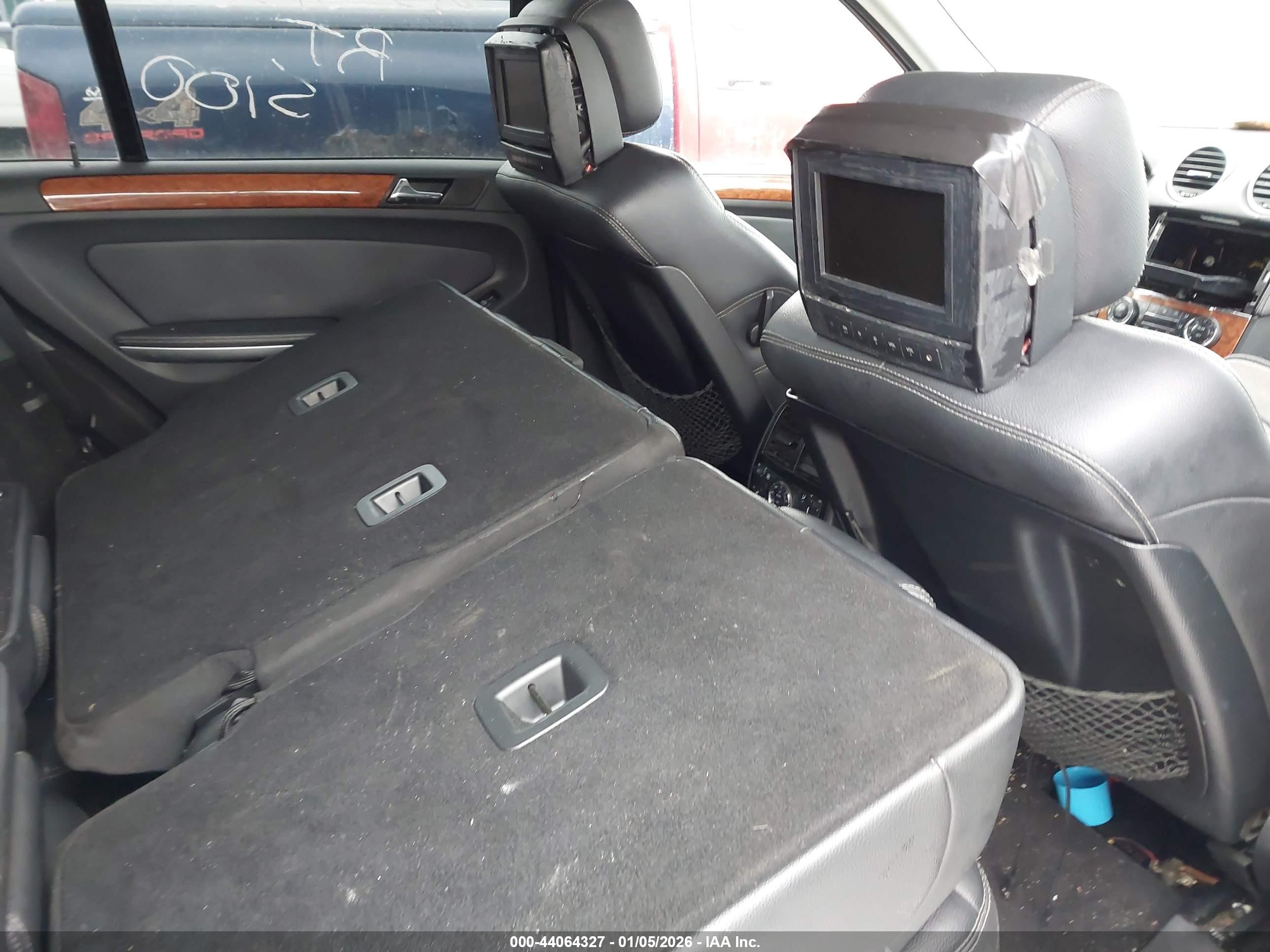 MERCEDES-BENZ GL image 8