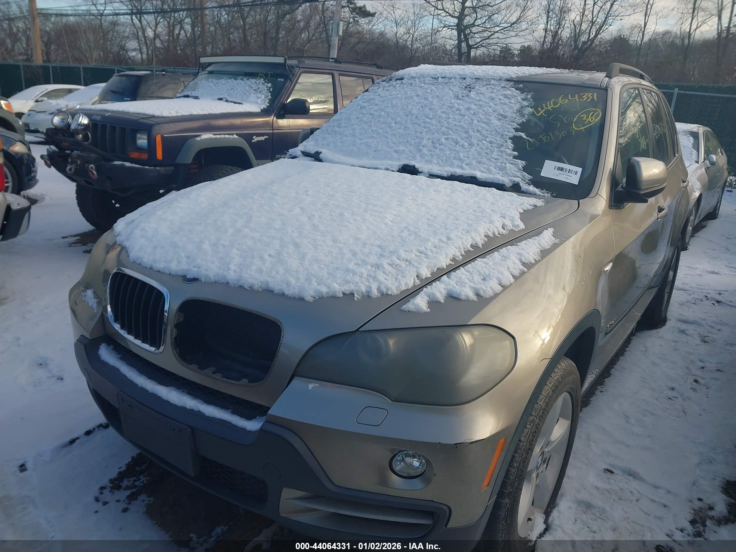 BMW X5 image 2