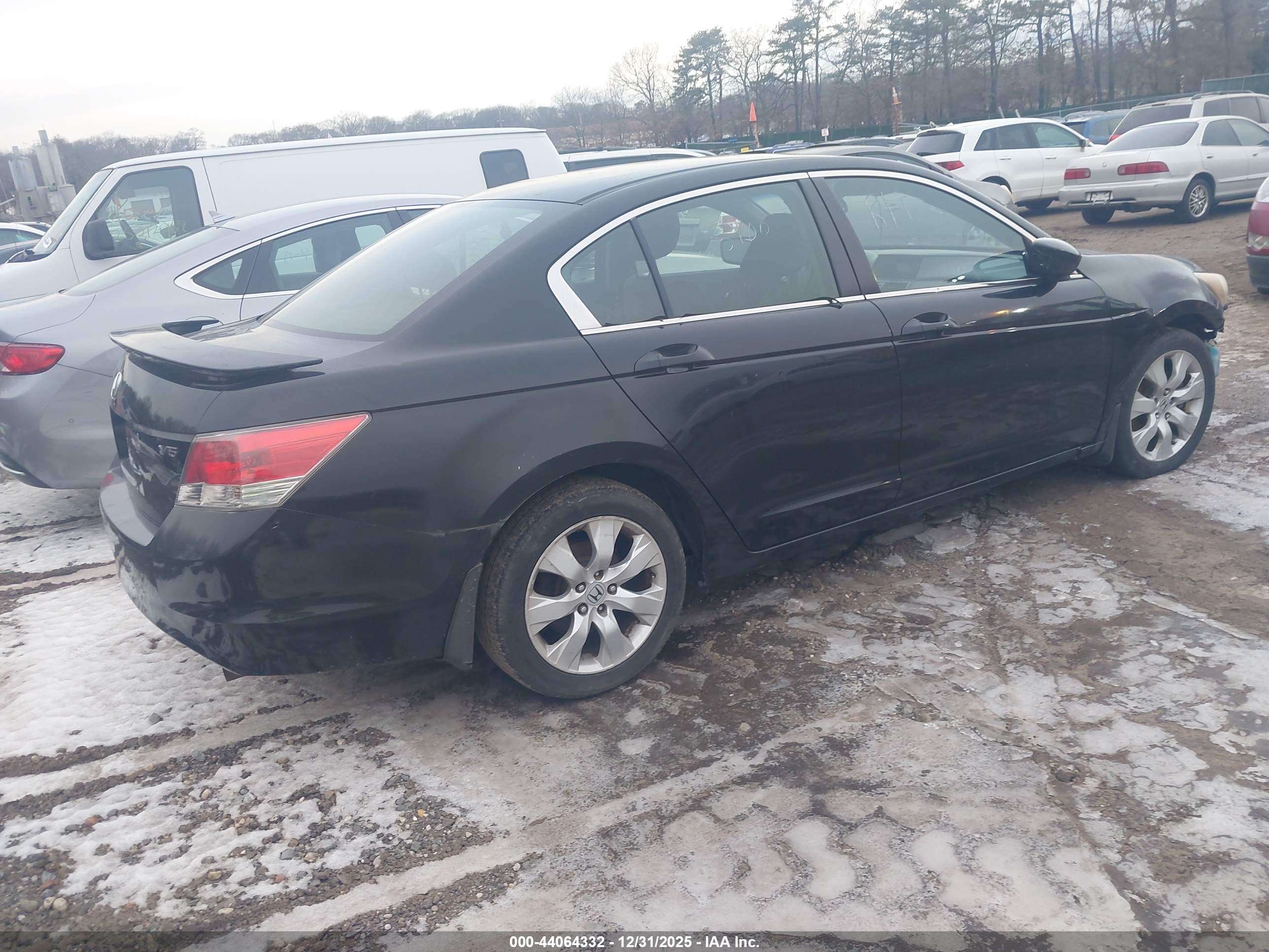 HONDA ACCORD image 4