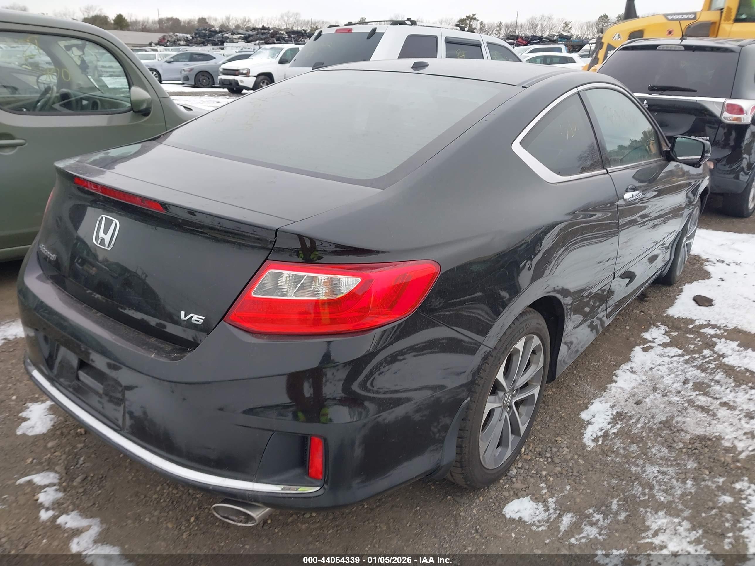 HONDA ACCORD image 4