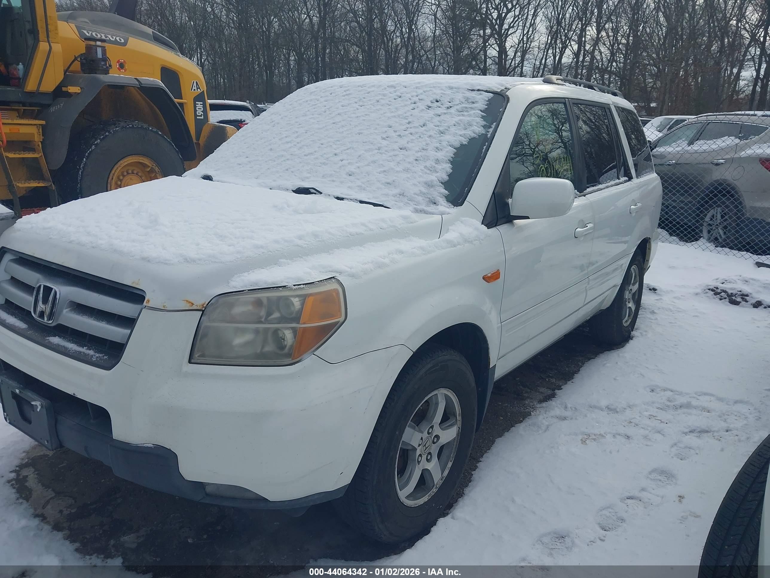 HONDA PILOT image 2