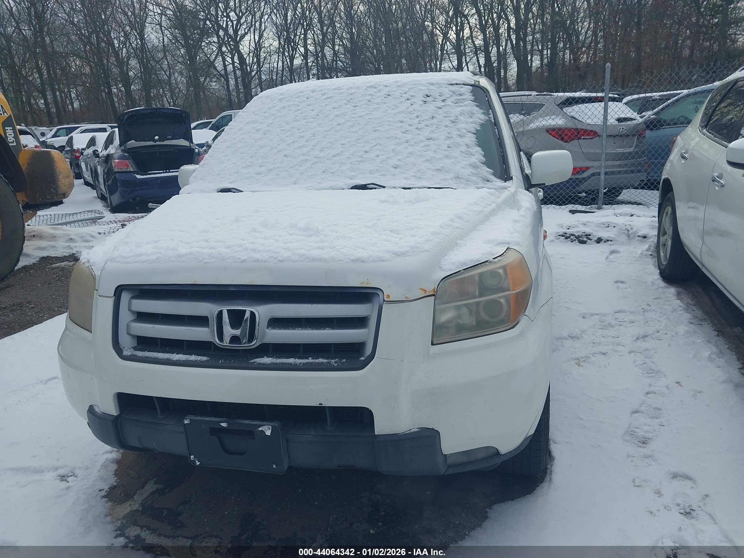 HONDA PILOT image 6