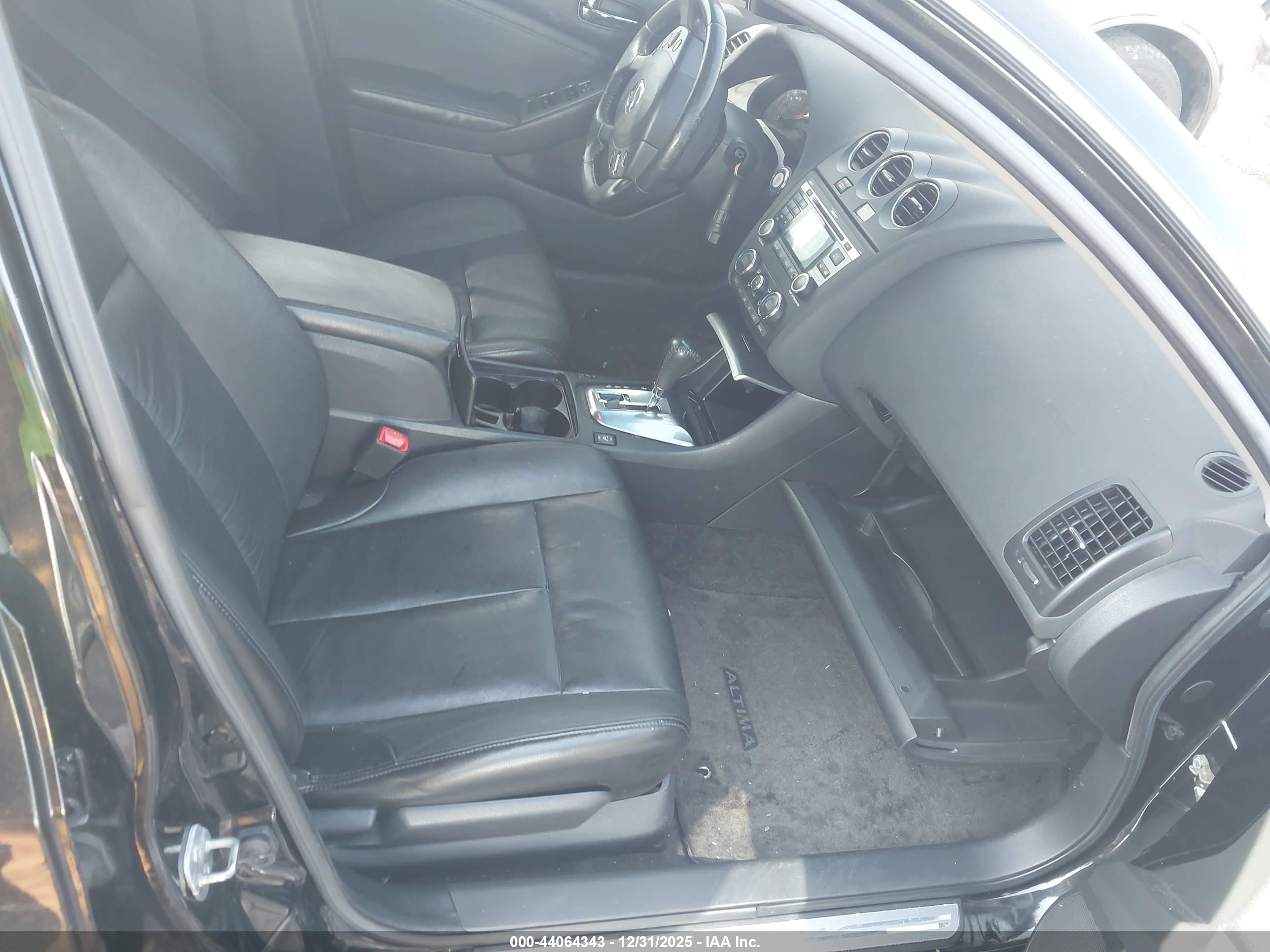 NISSAN ALTIMA image 5
