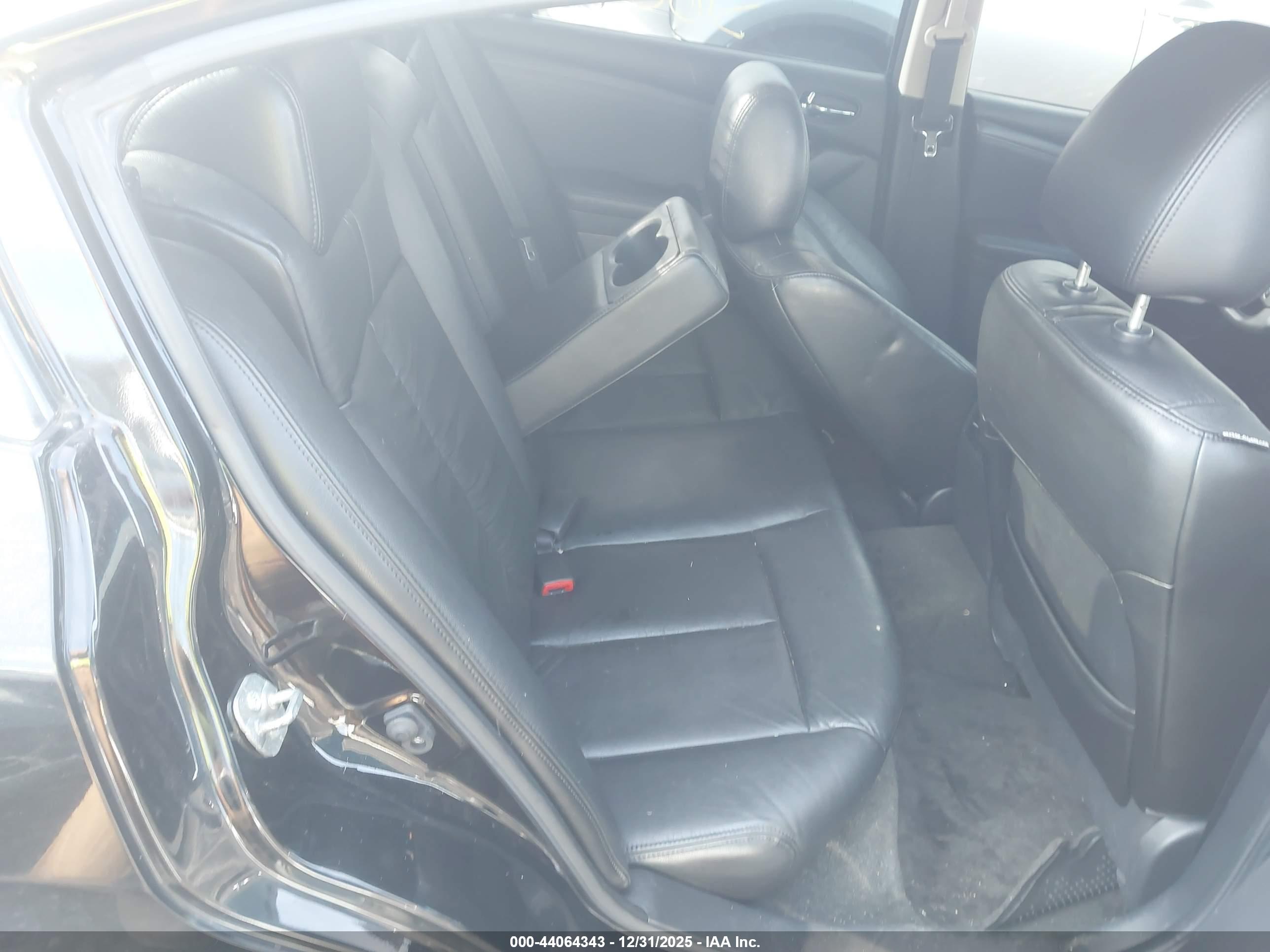 NISSAN ALTIMA image 8