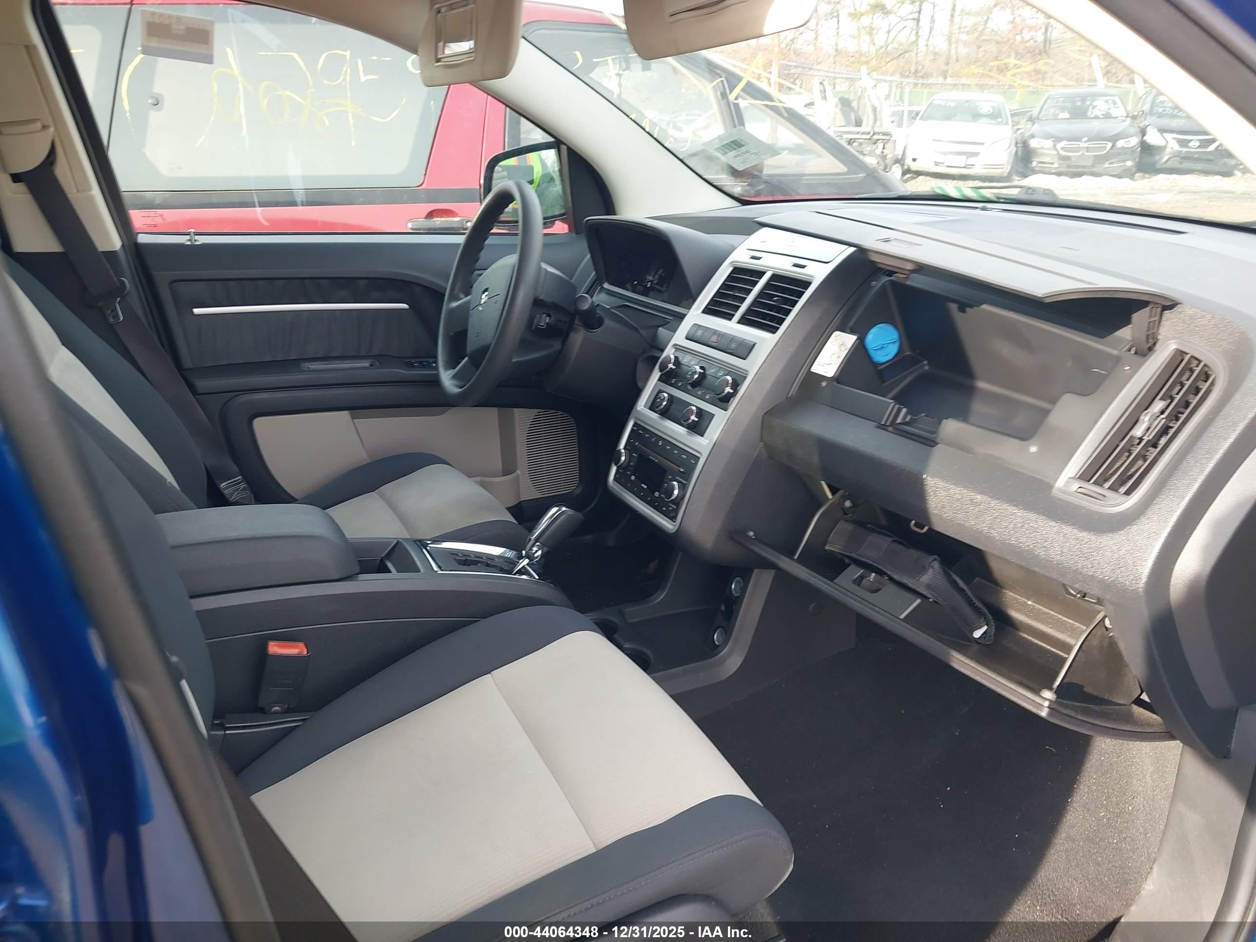 DODGE JOURNEY image 5