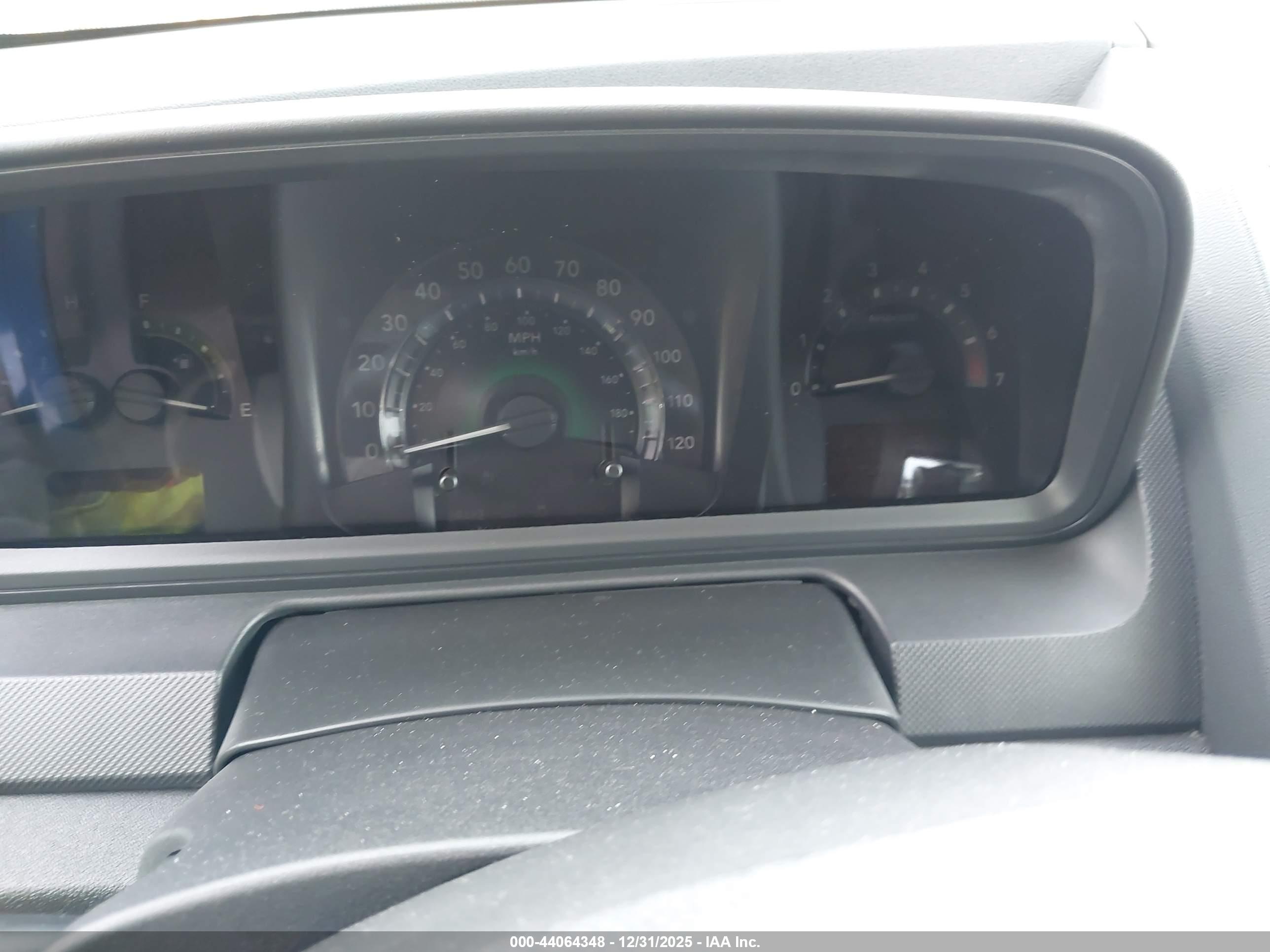 DODGE JOURNEY image 7