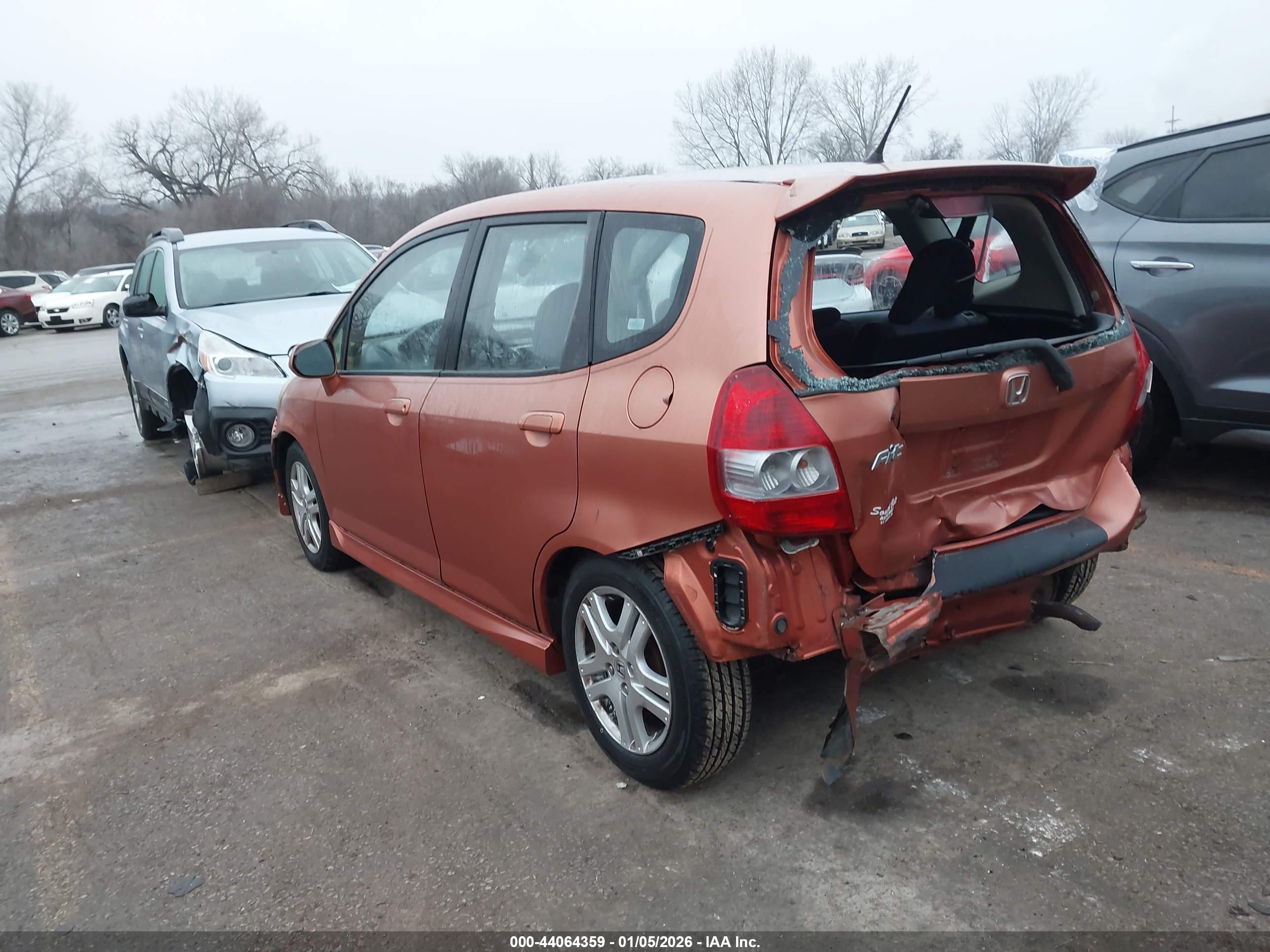 HONDA FIT image 3