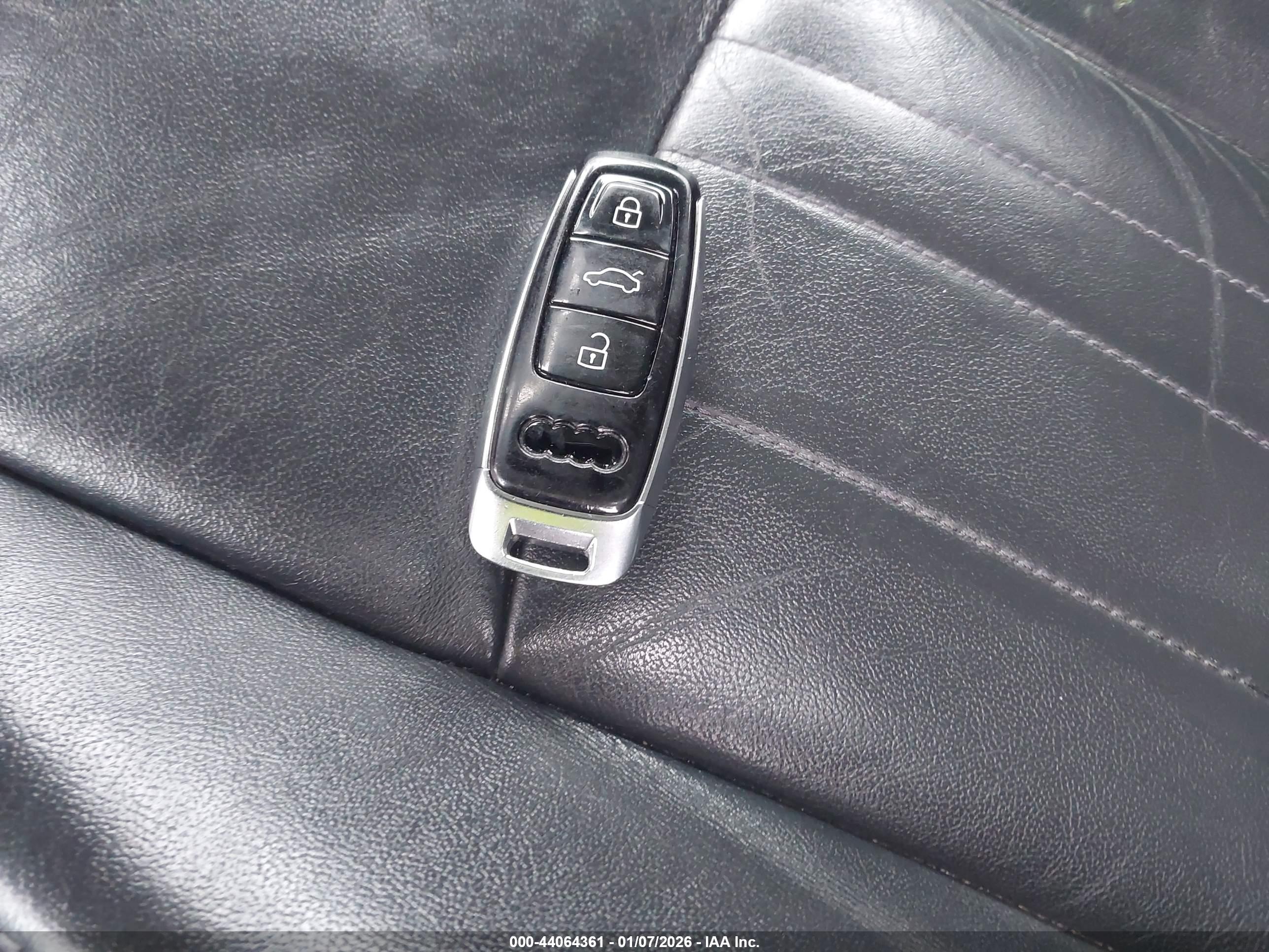 AUDI A6 image 11