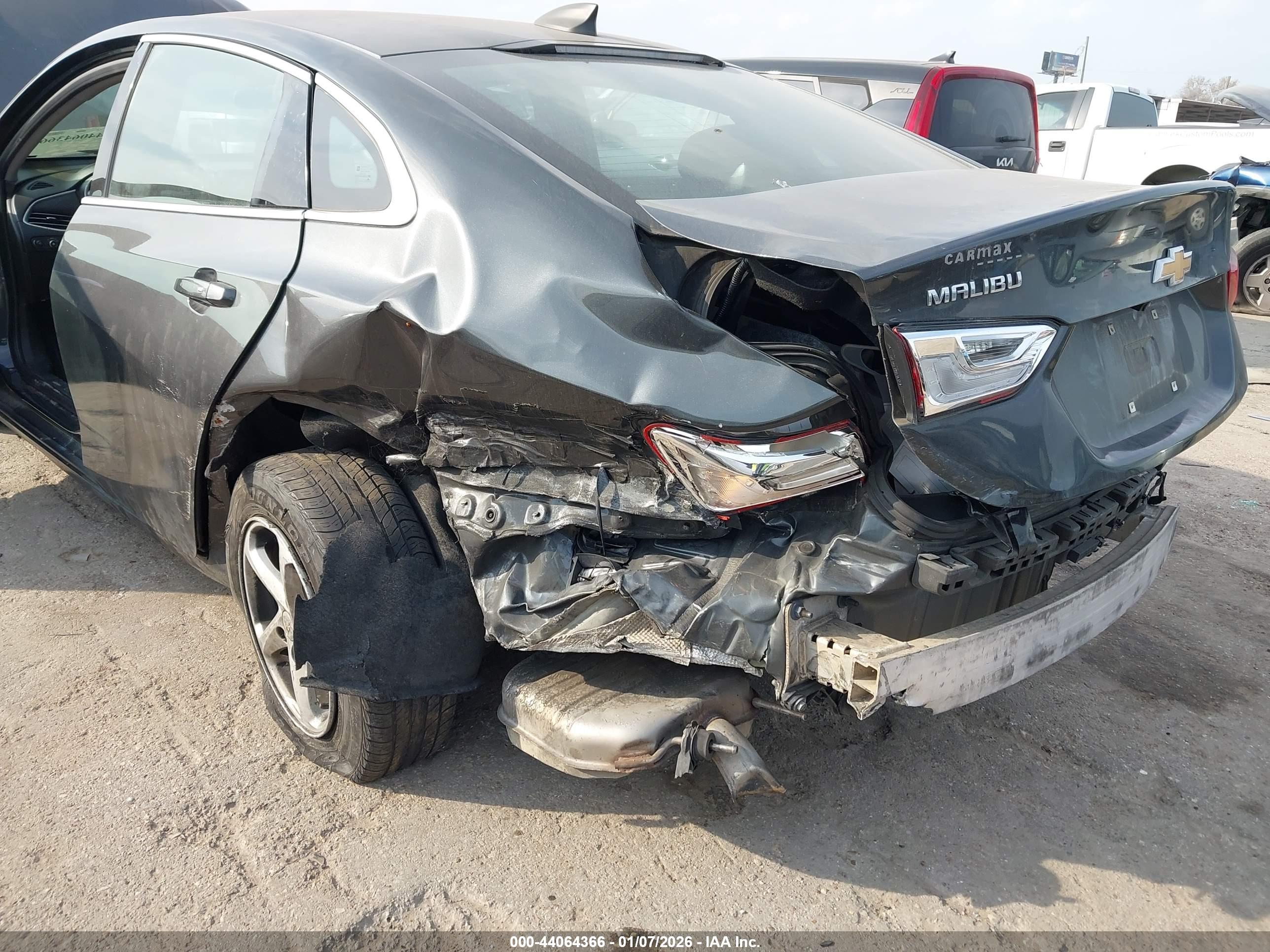 CHEVROLET MALIBU image 6