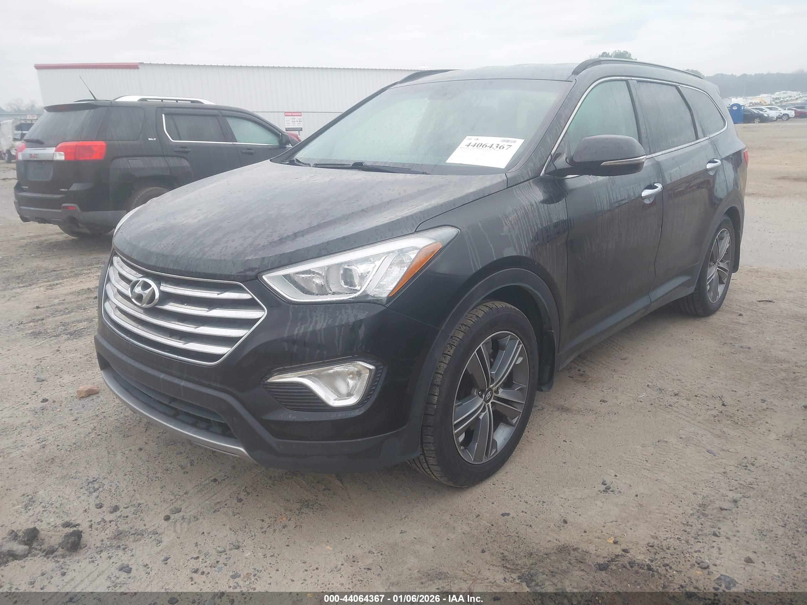 HYUNDAI SANTA image 2
