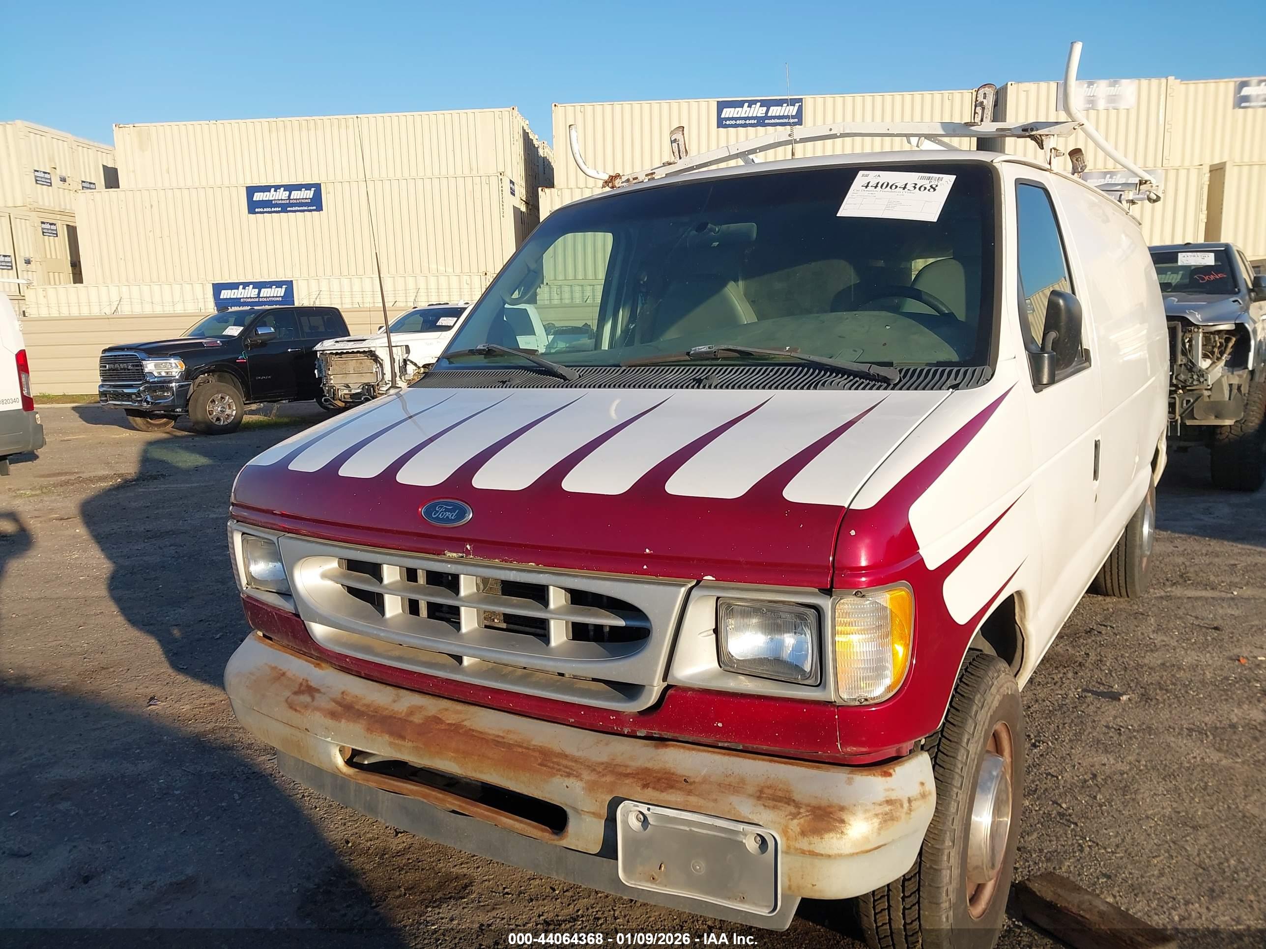 FORD E-250 image 6