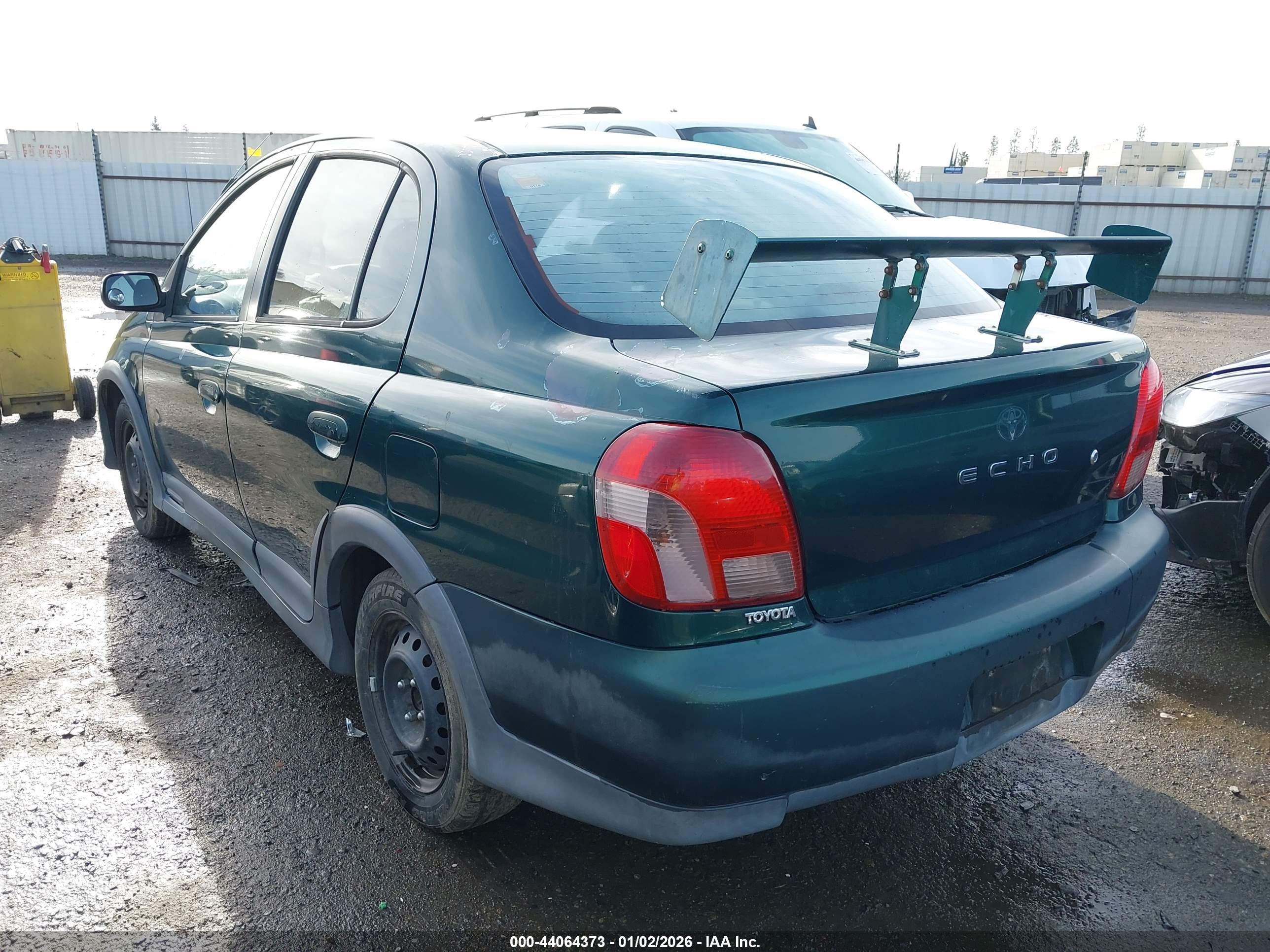 TOYOTA ECHO image 3