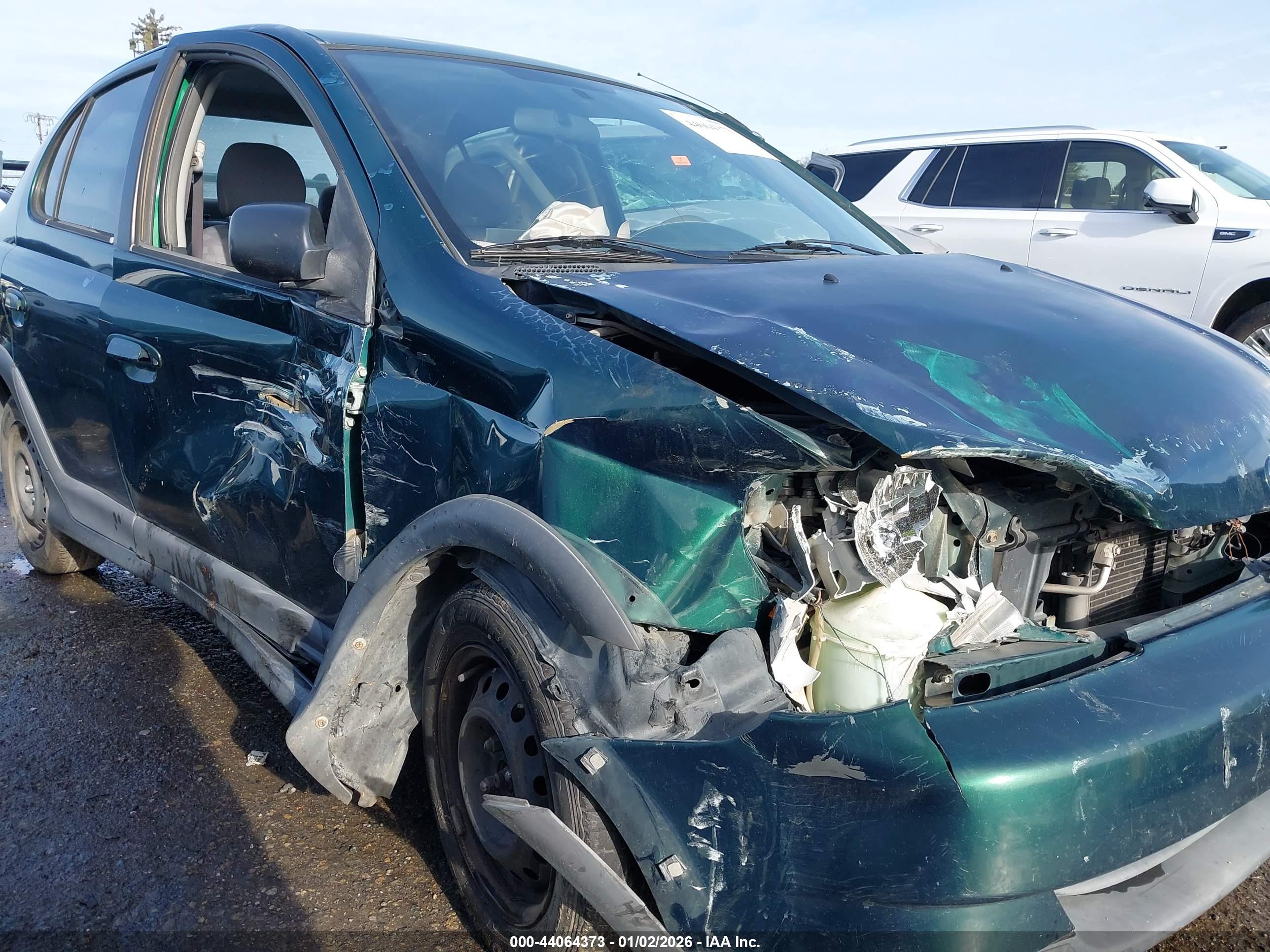 TOYOTA ECHO image 6