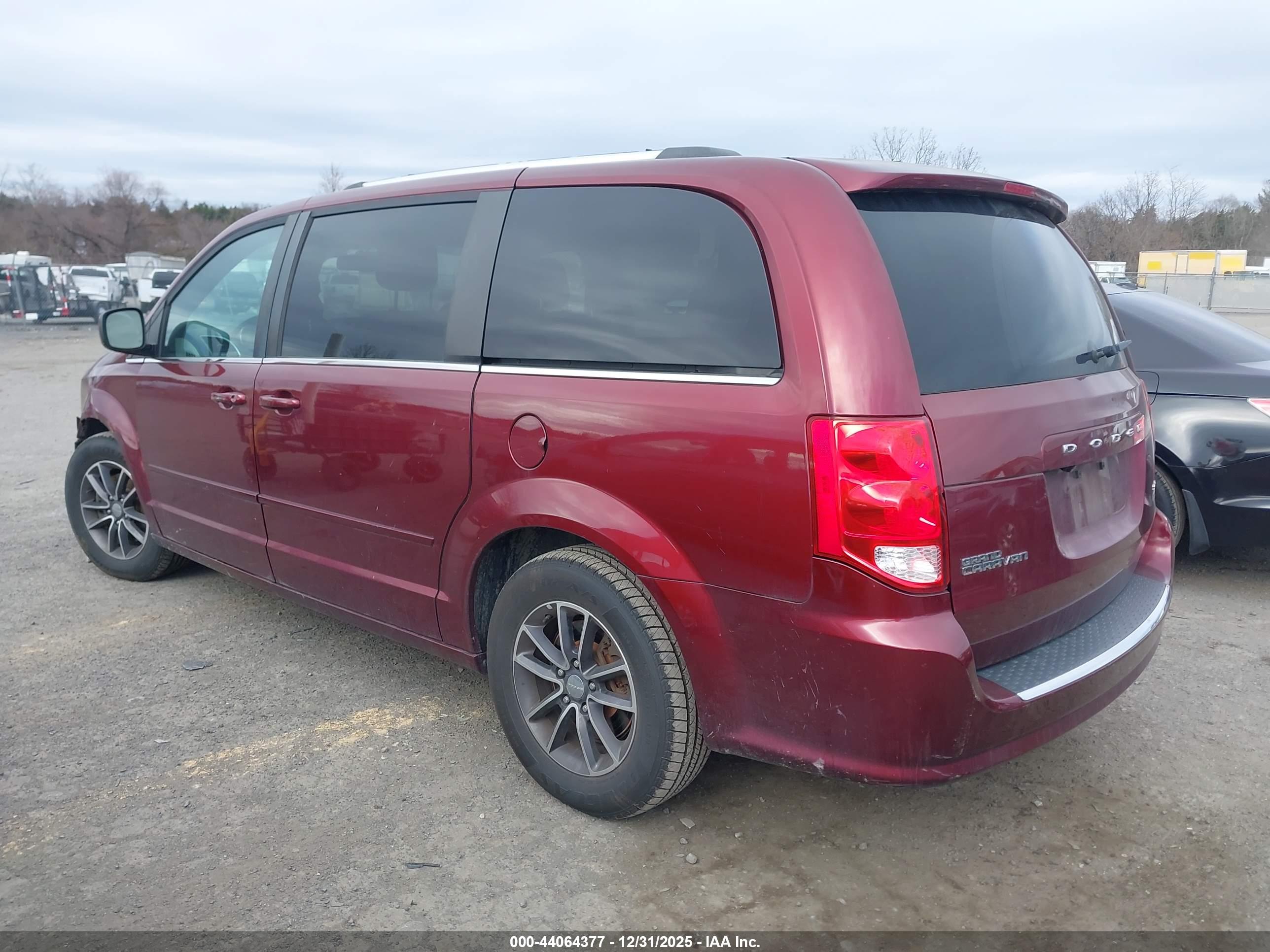 DODGE GRAND image 3