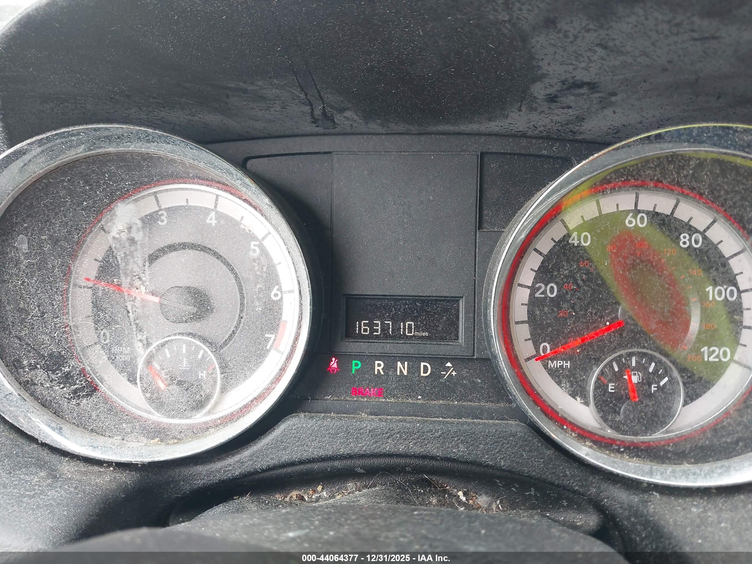 DODGE GRAND image 7