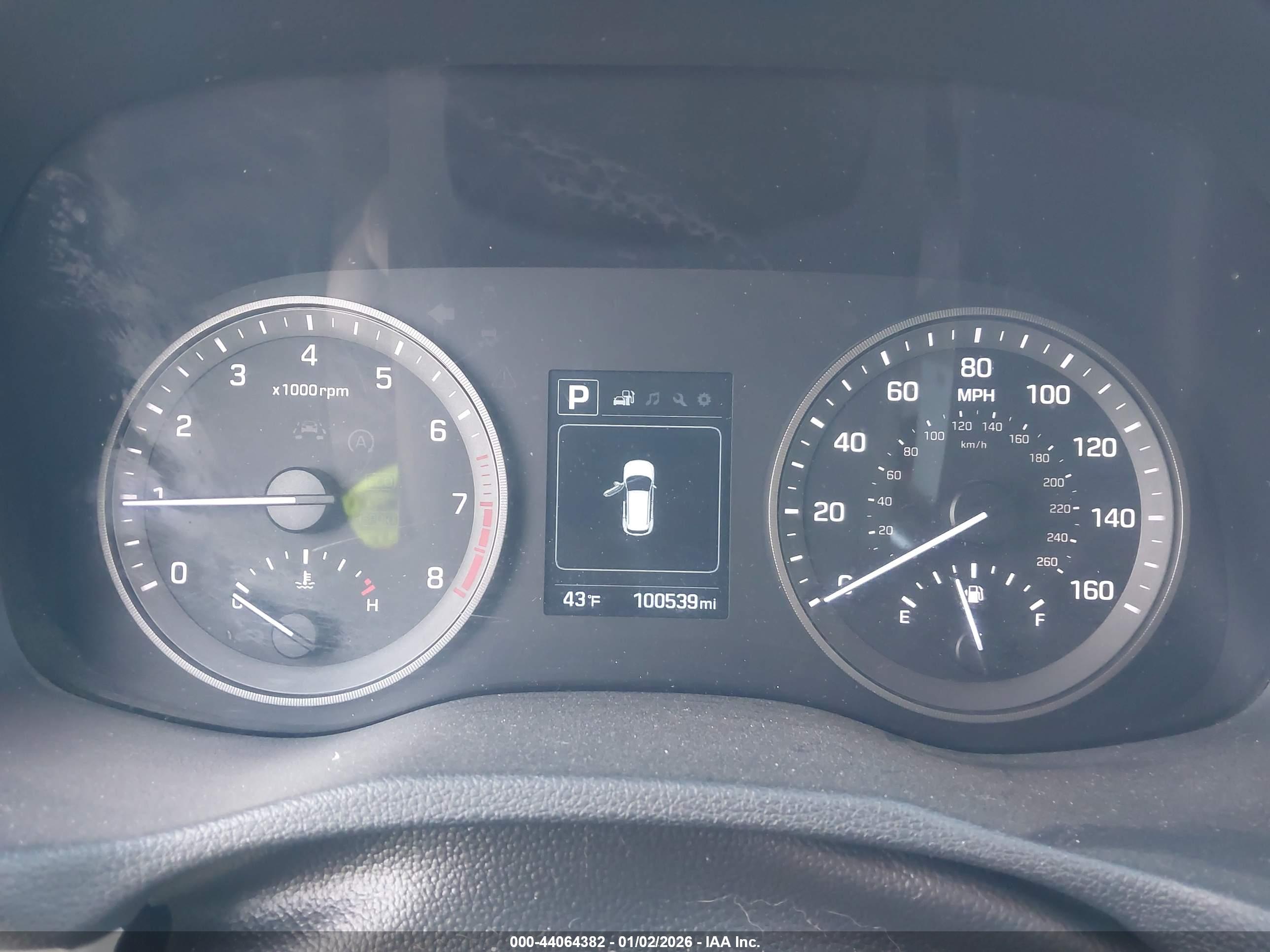 HYUNDAI TUCSON image 7