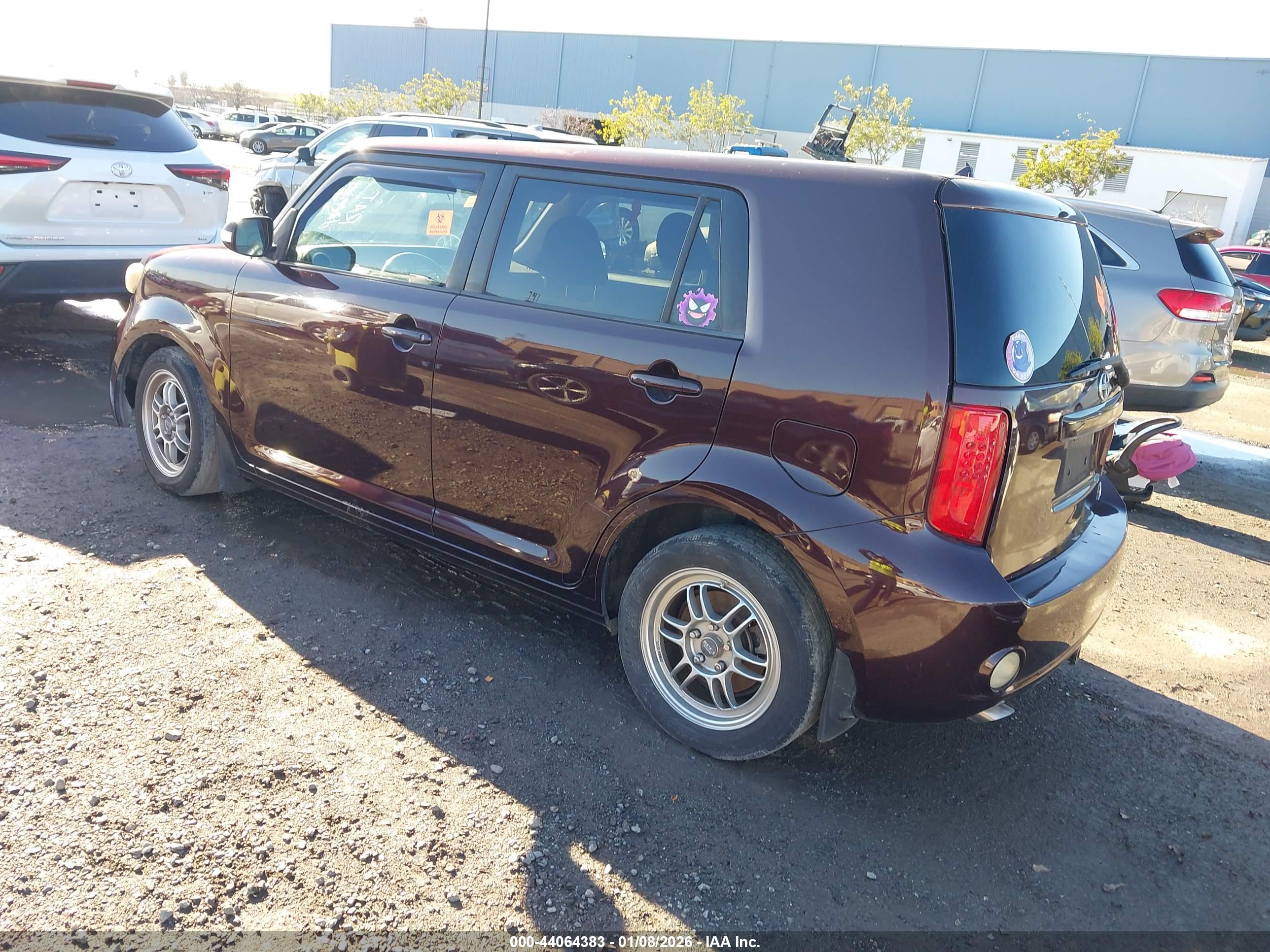 SCION XB image 3