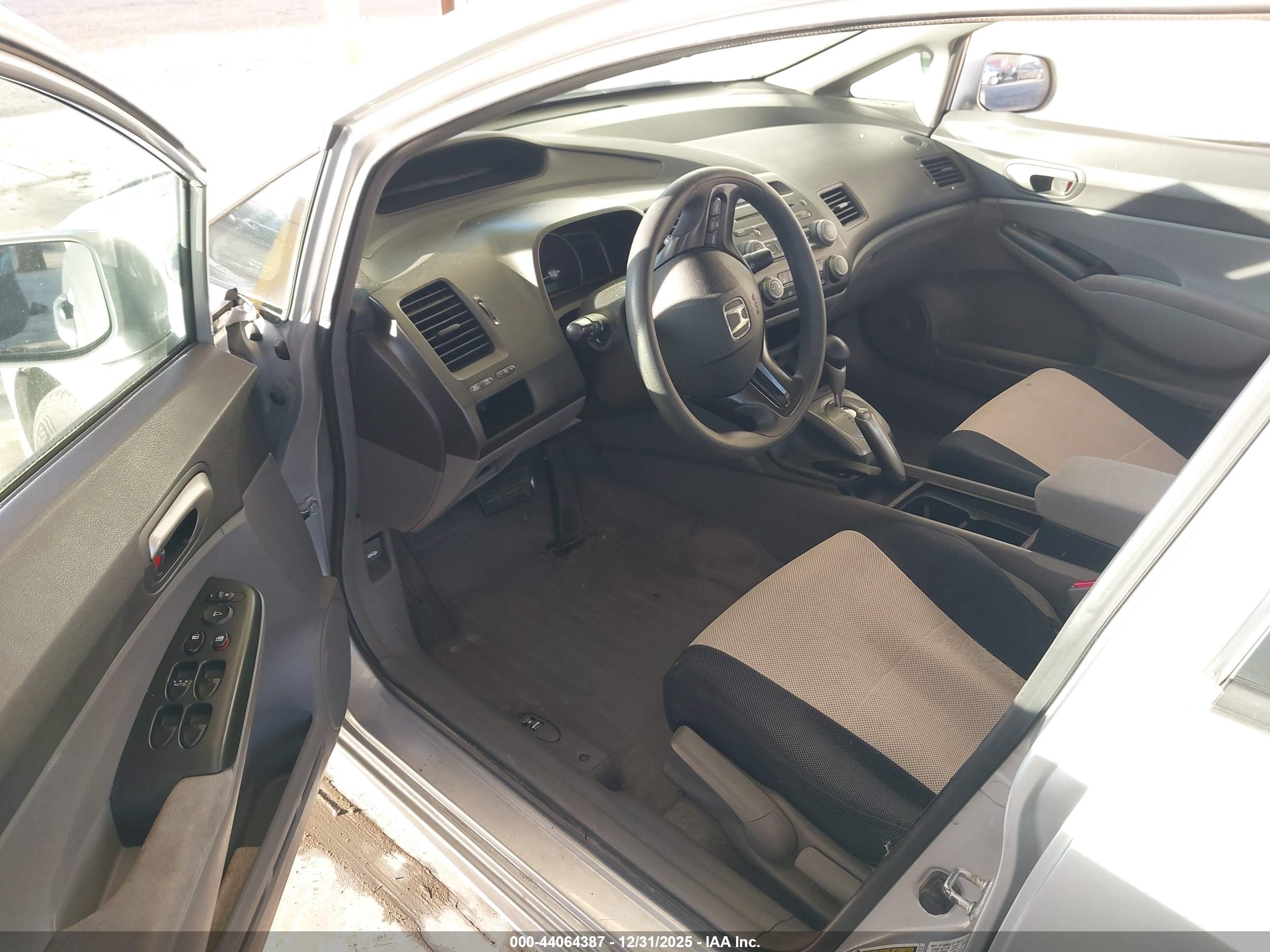 HONDA CIVIC image 5