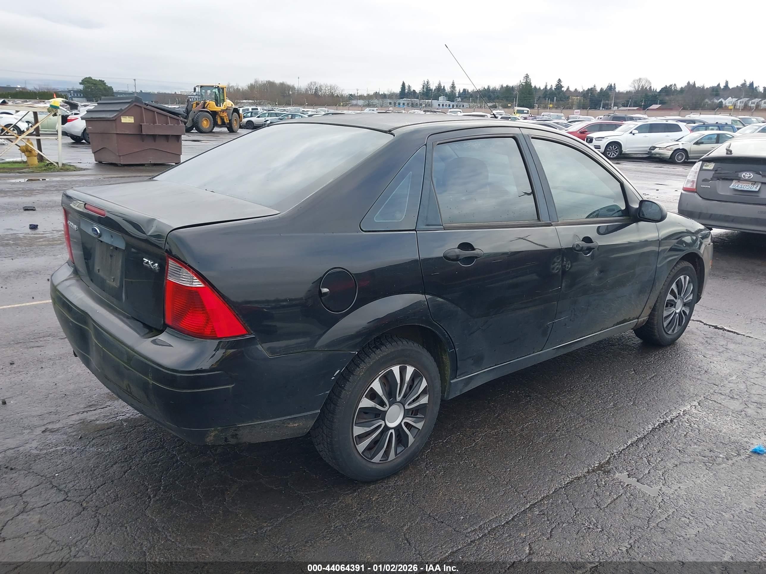 FORD FOCUS image 4