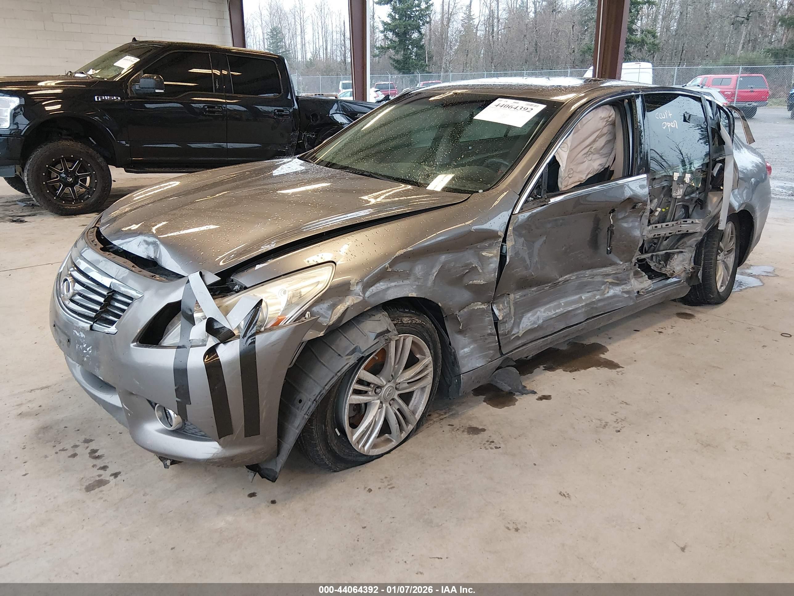 INFINITI G37X image 2