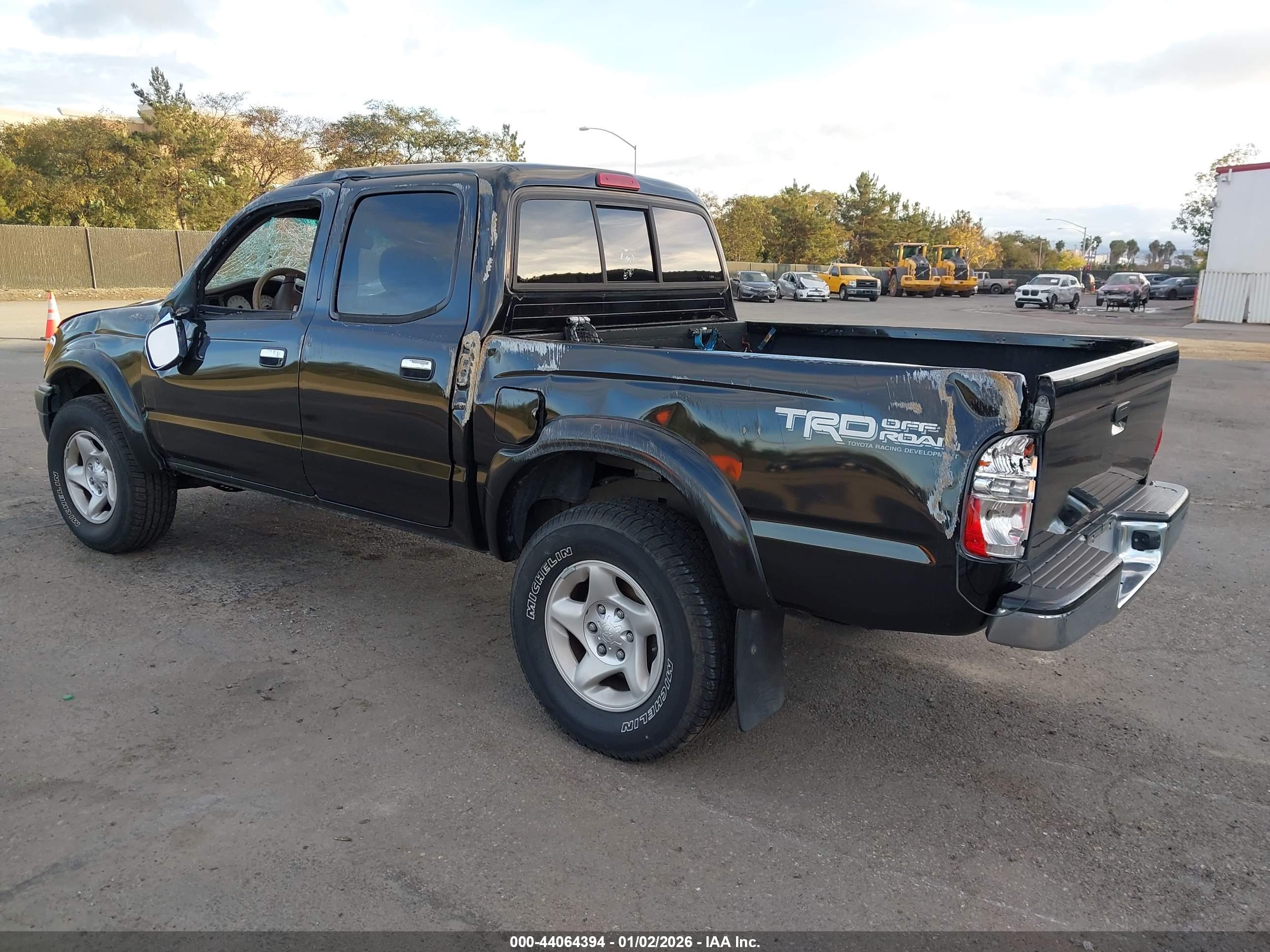 TOYOTA TACOMA image 3