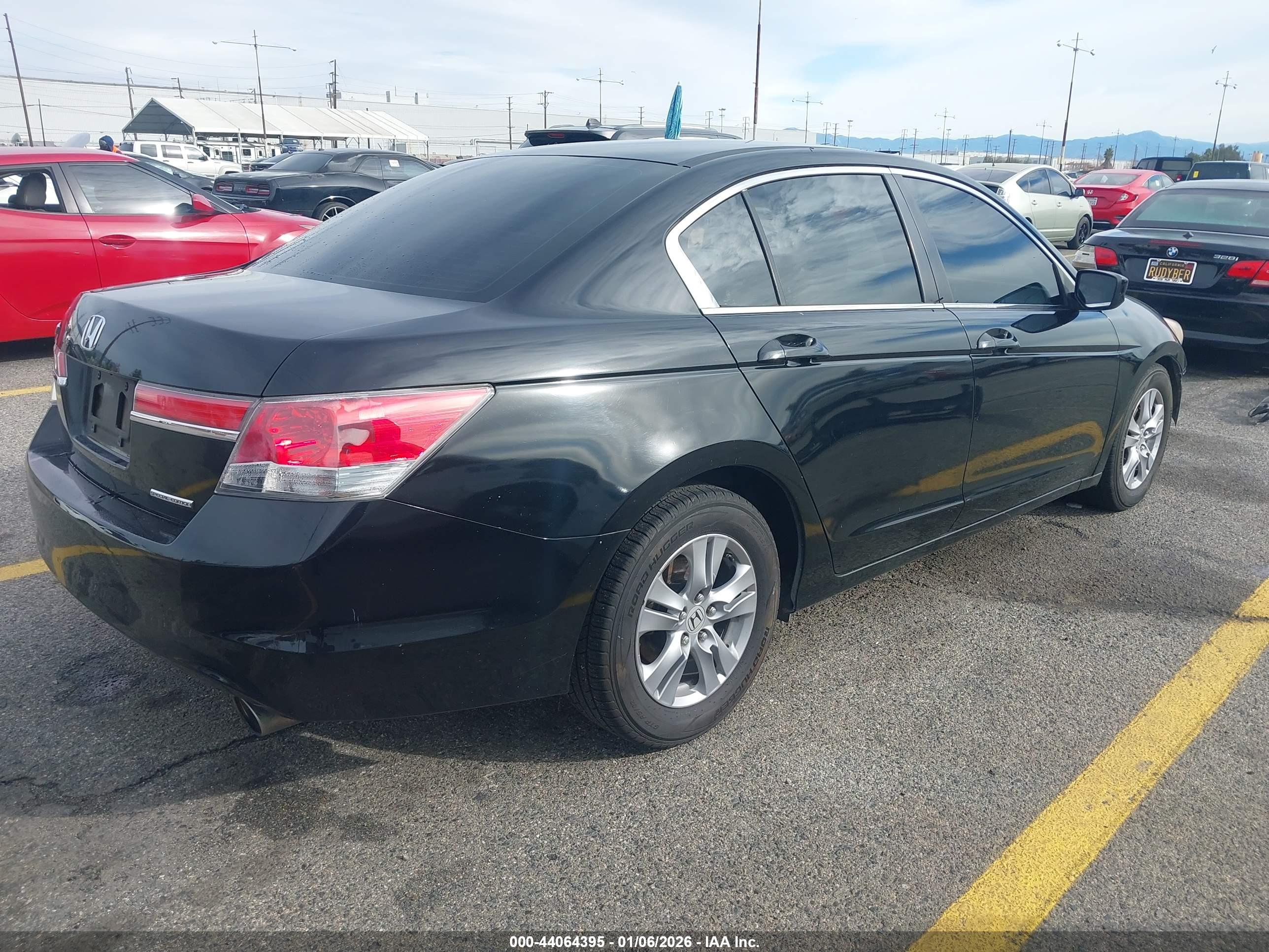 HONDA ACCORD image 4