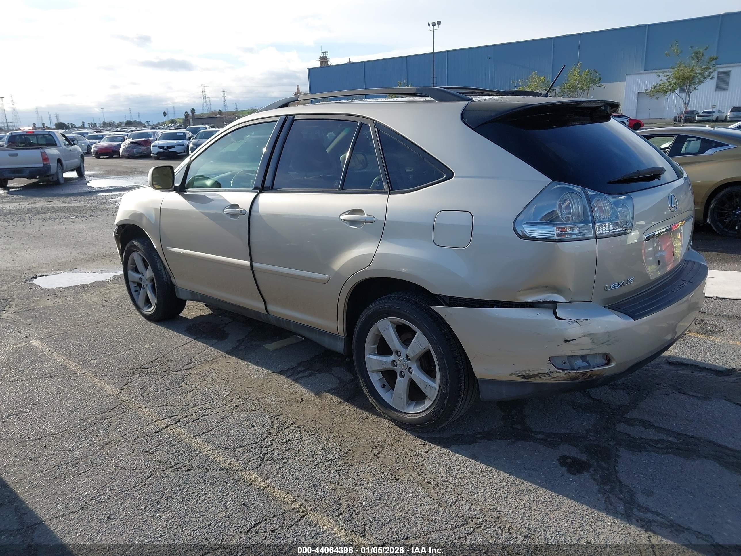 LEXUS RX image 3