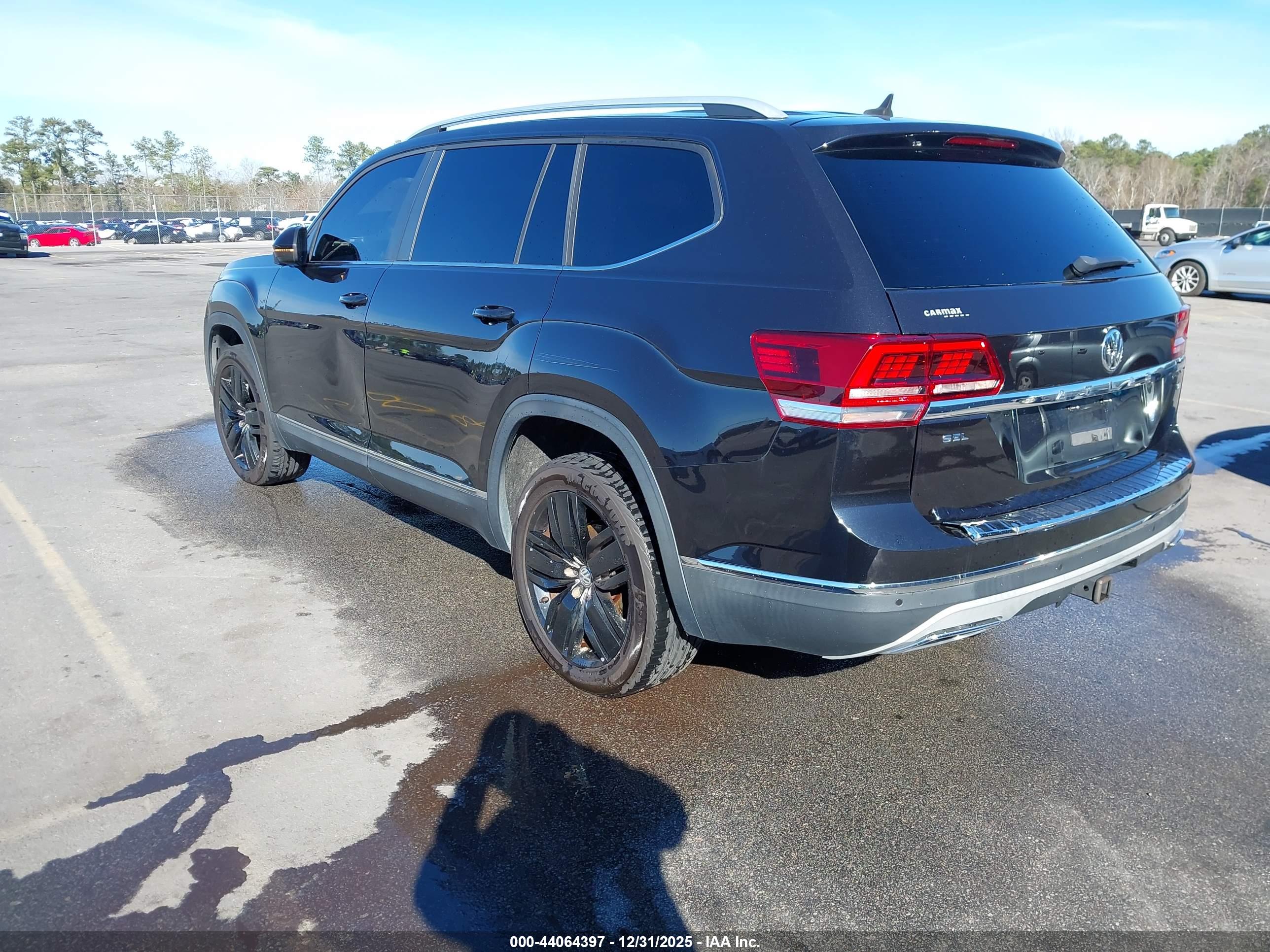 VOLKSWAGEN ATLAS image 3