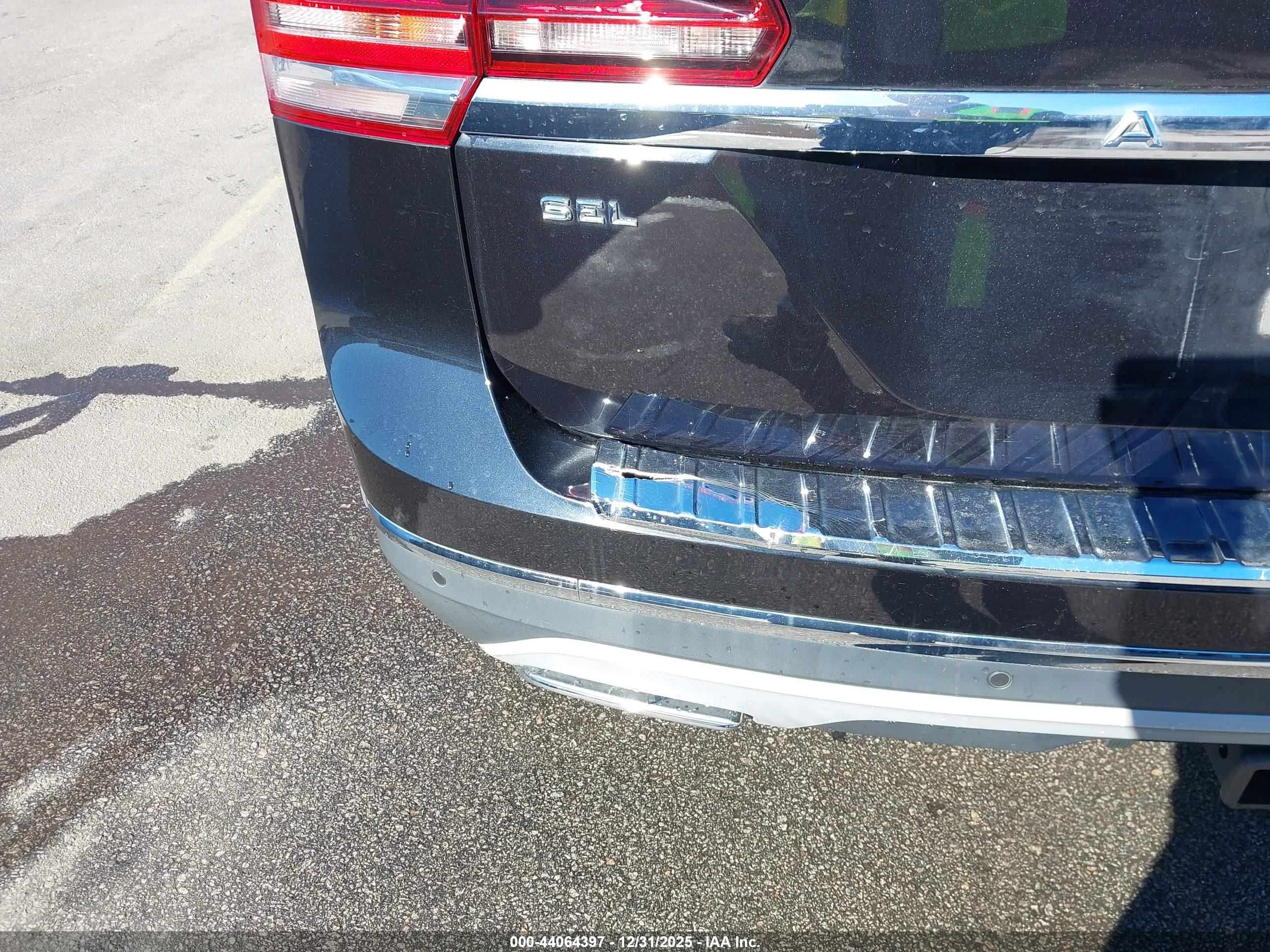 VOLKSWAGEN ATLAS image 6