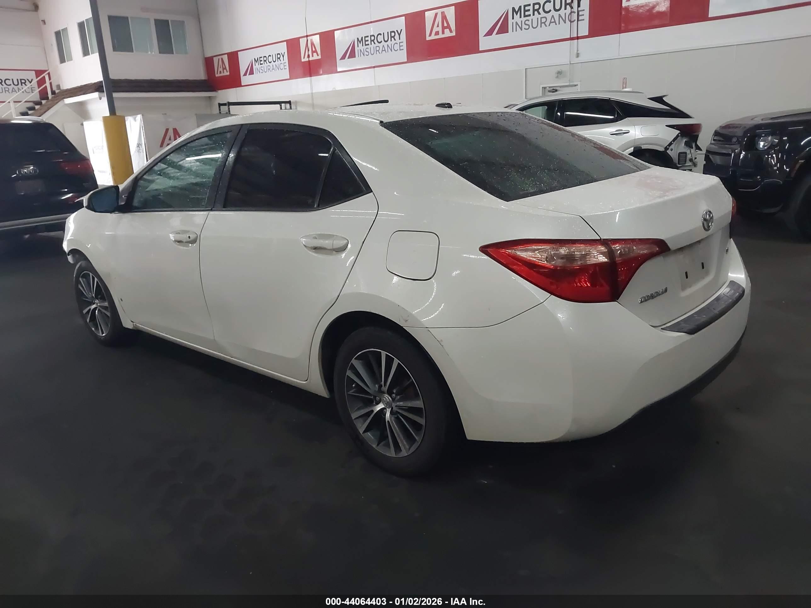 TOYOTA COROLLA image 3