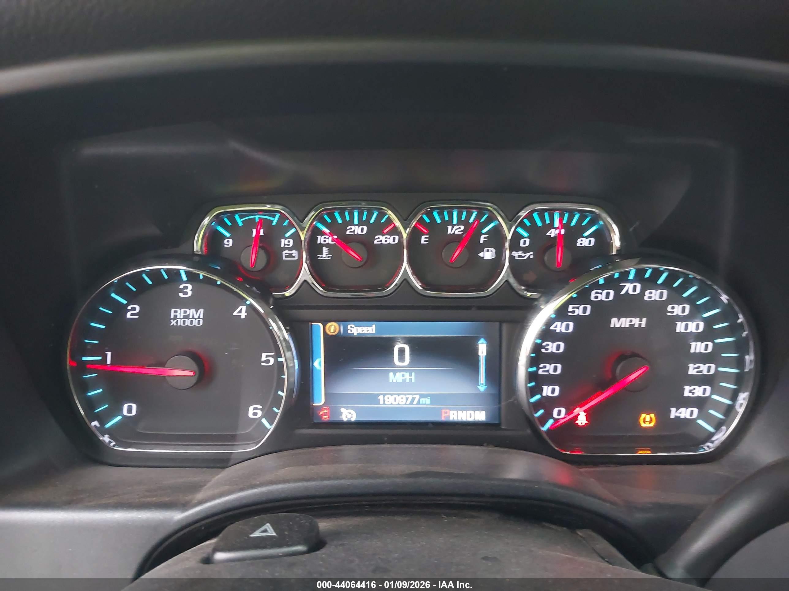 CHEVROLET SILVERADO image 7