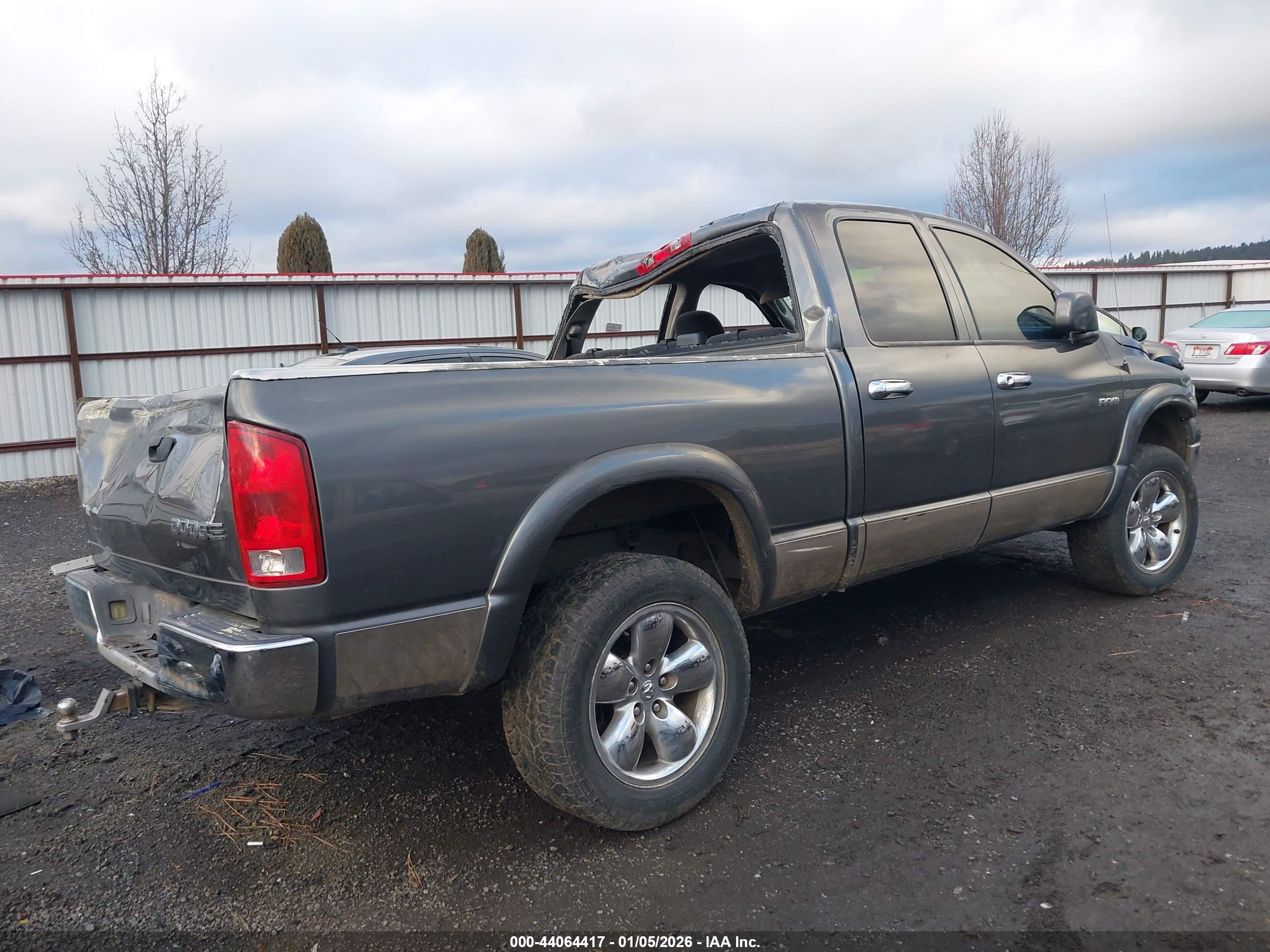 DODGE RAM image 4