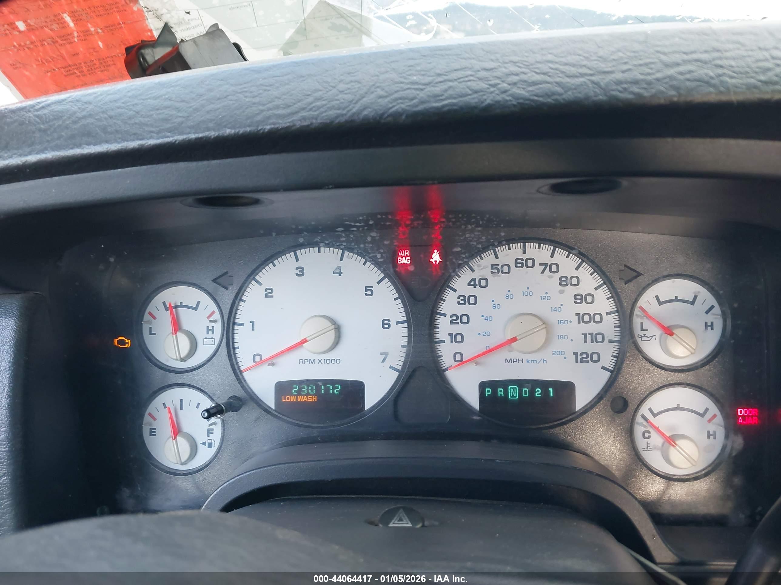 DODGE RAM image 7