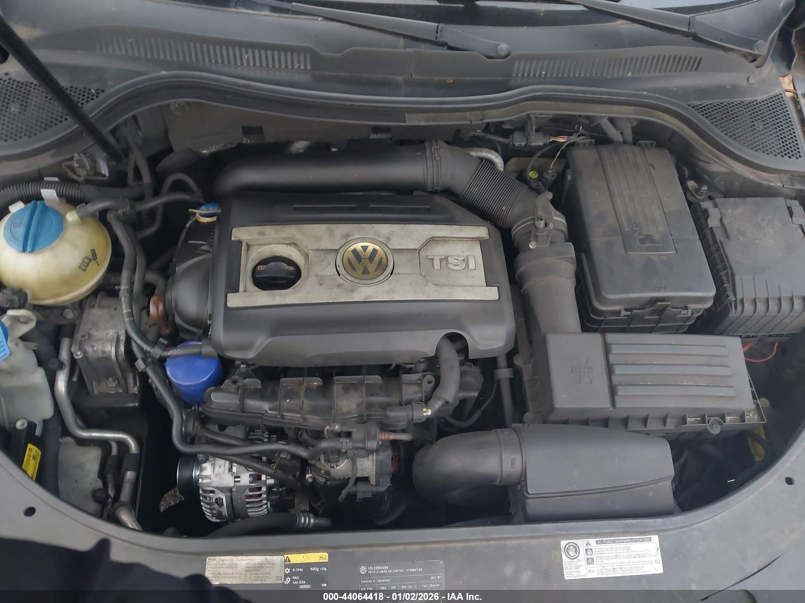 VOLKSWAGEN CC image 10
